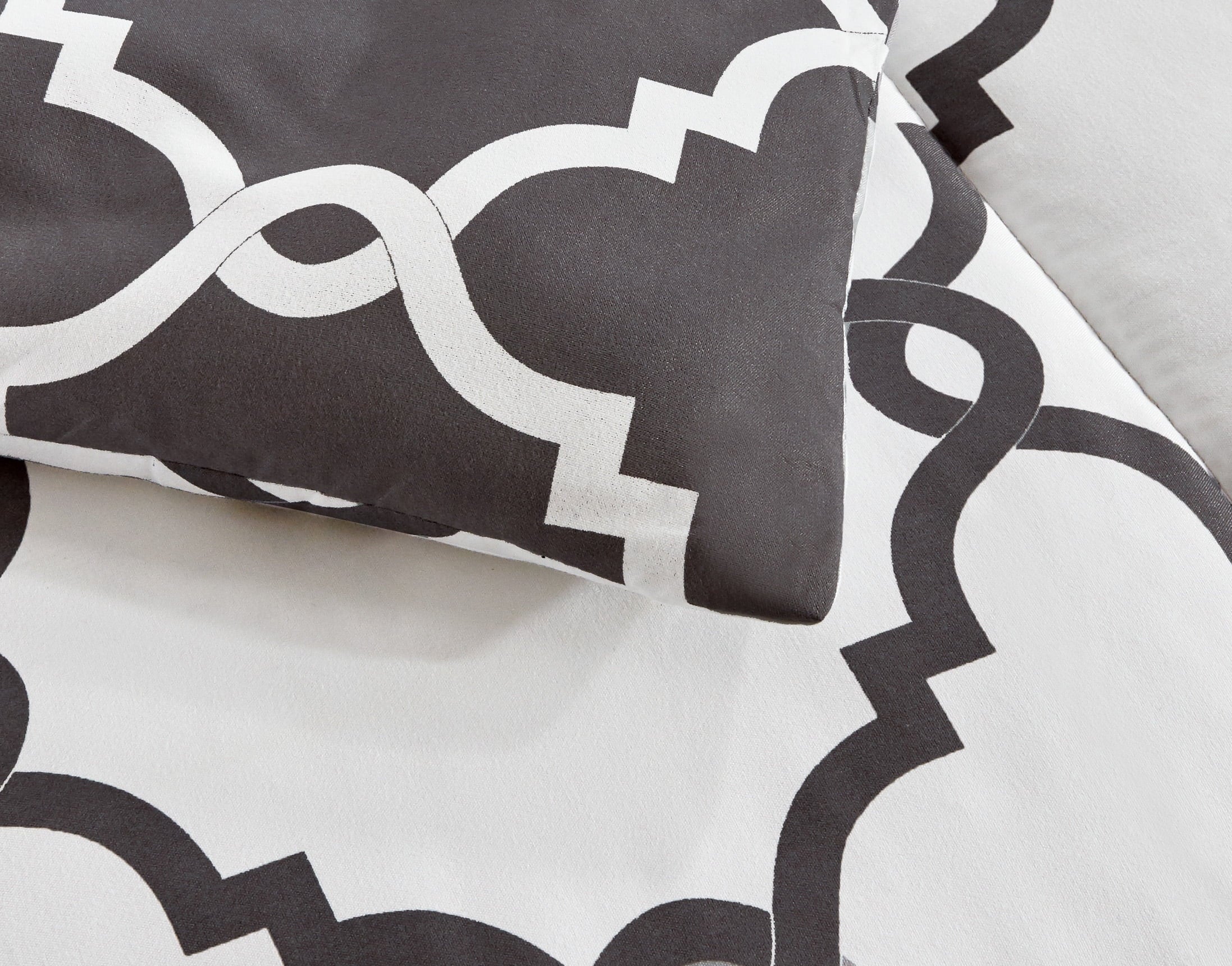 All-Season 4 Piece Geometric Twin Comforter Set - Polyester Filling Reversible Washable Comforter Set - Hypoallergenic Ultra-Fluffy Quilt for Winter Detail