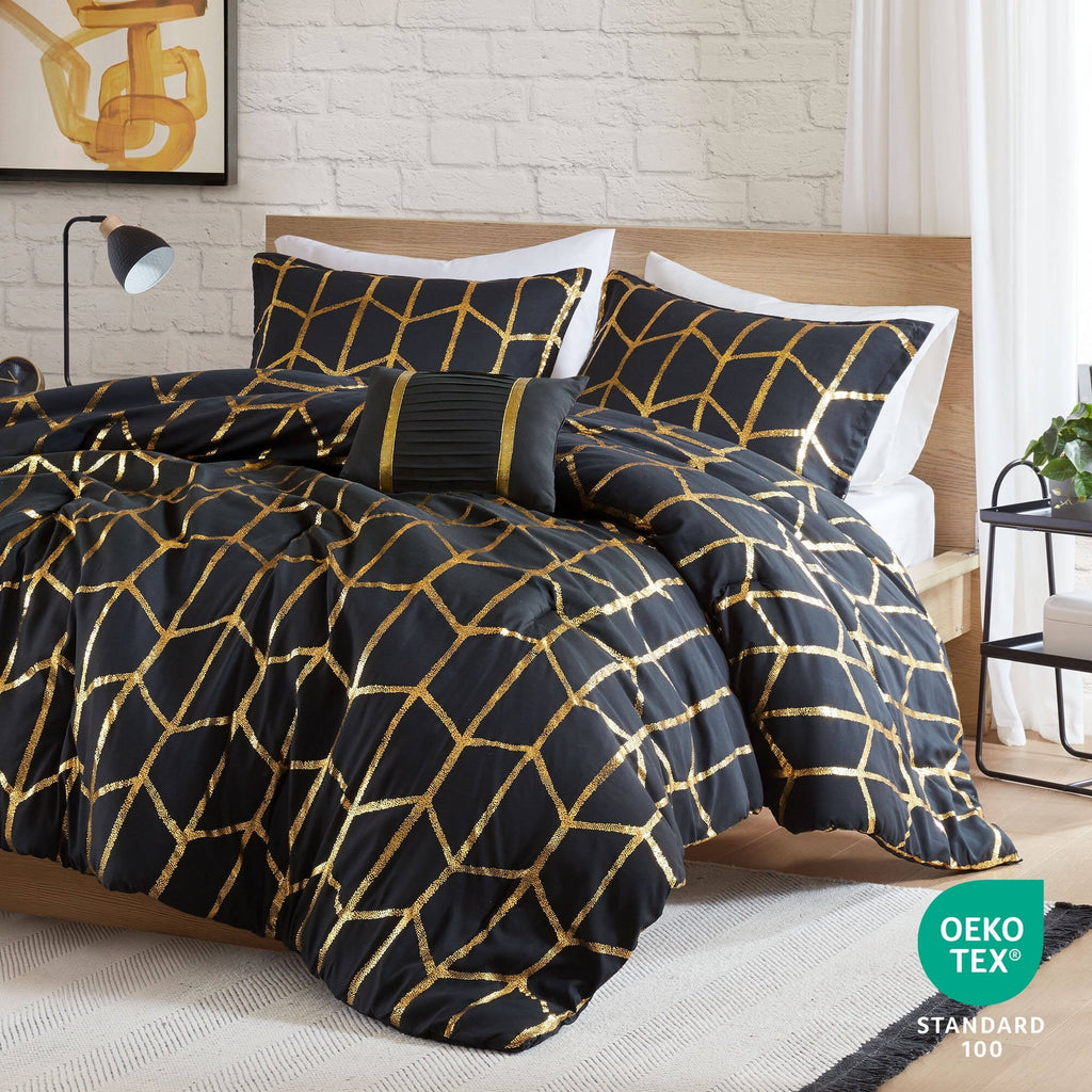 Fluffy Down Alternative Full/Queen Size Comforter Set, 4-Piece Bedding Set for All Seasons, Geometric Metallic Comforter Bed Set with Decor P... - Hypoallergenic Ultra-Fluffy Quilt for Winter Detail