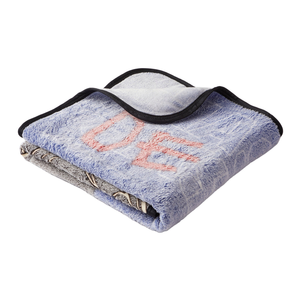 Cozy Fleece Kids Fleece Throw Blanket, 46x60, Glows-In-The-Dark - Super Soft Reversible Sherpa Flannel Blanket Detail