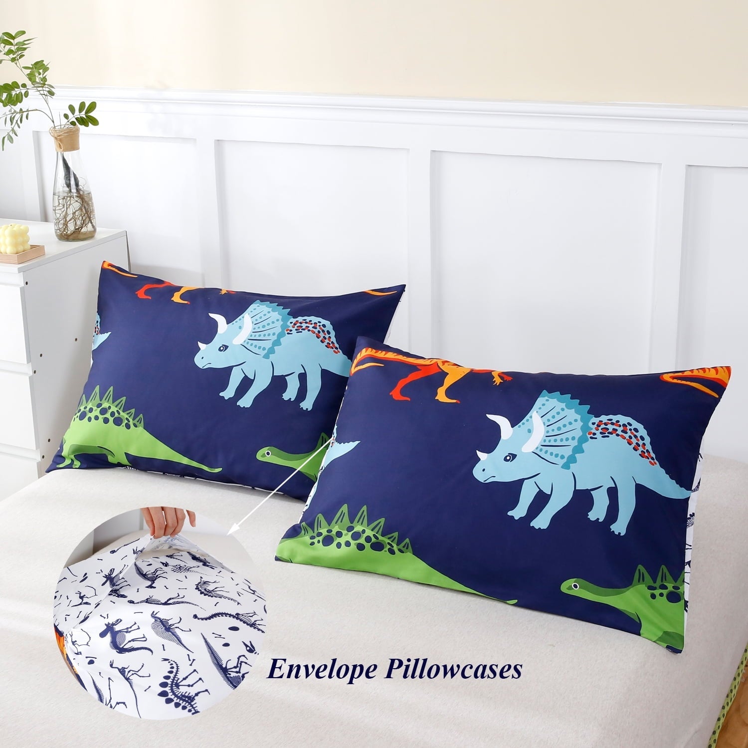 Hypoallergenic Cloud 3 Pcs Dinosaur Twin Size Bedding Sets for Boys, Dinosaur Printing Boys Comforter Set, Blue and White Reversible Bed C... - All-Season Down Alternative Comforter Insert Detail