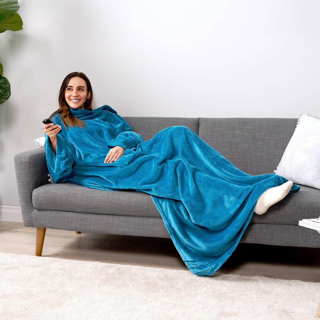 Decorative Knitted Wearable Blanket with Sleeves for Adult Women Men, Cozy Fleece Warm Wrap Throw Blanket with Arms, Pocket, Gifts for C... - Lightweight Plush Warm Blanket for All Seasons Detail