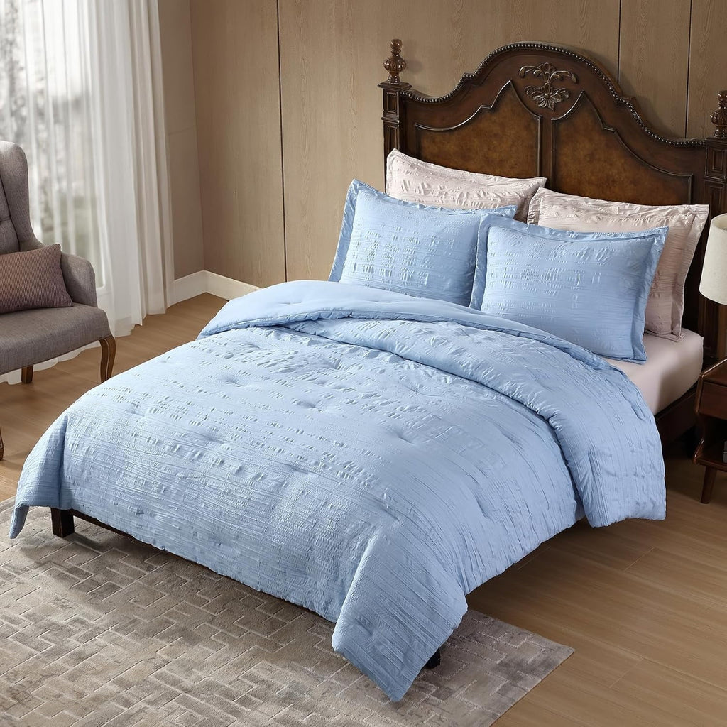 Fluffy Down Alternative Queen Comforter Set Chambray Blue, 3 Pieces Comforter Set, All Season Lightweight Soft Embossed Bedding (86" x 88" Co... - Luxurious Quilted Duvet Cover Set Detail