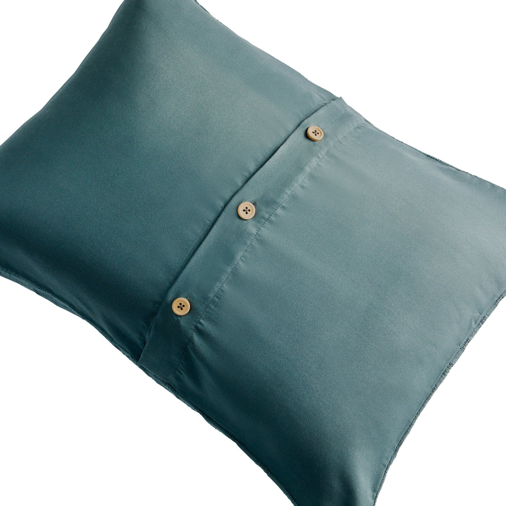 Fluffy Down Alternative Full/Queen Comforter Set, All-Season, 3-Piece, Nimbus Blue Block Weave - All-Season Down Alternative Comforter Insert Detail