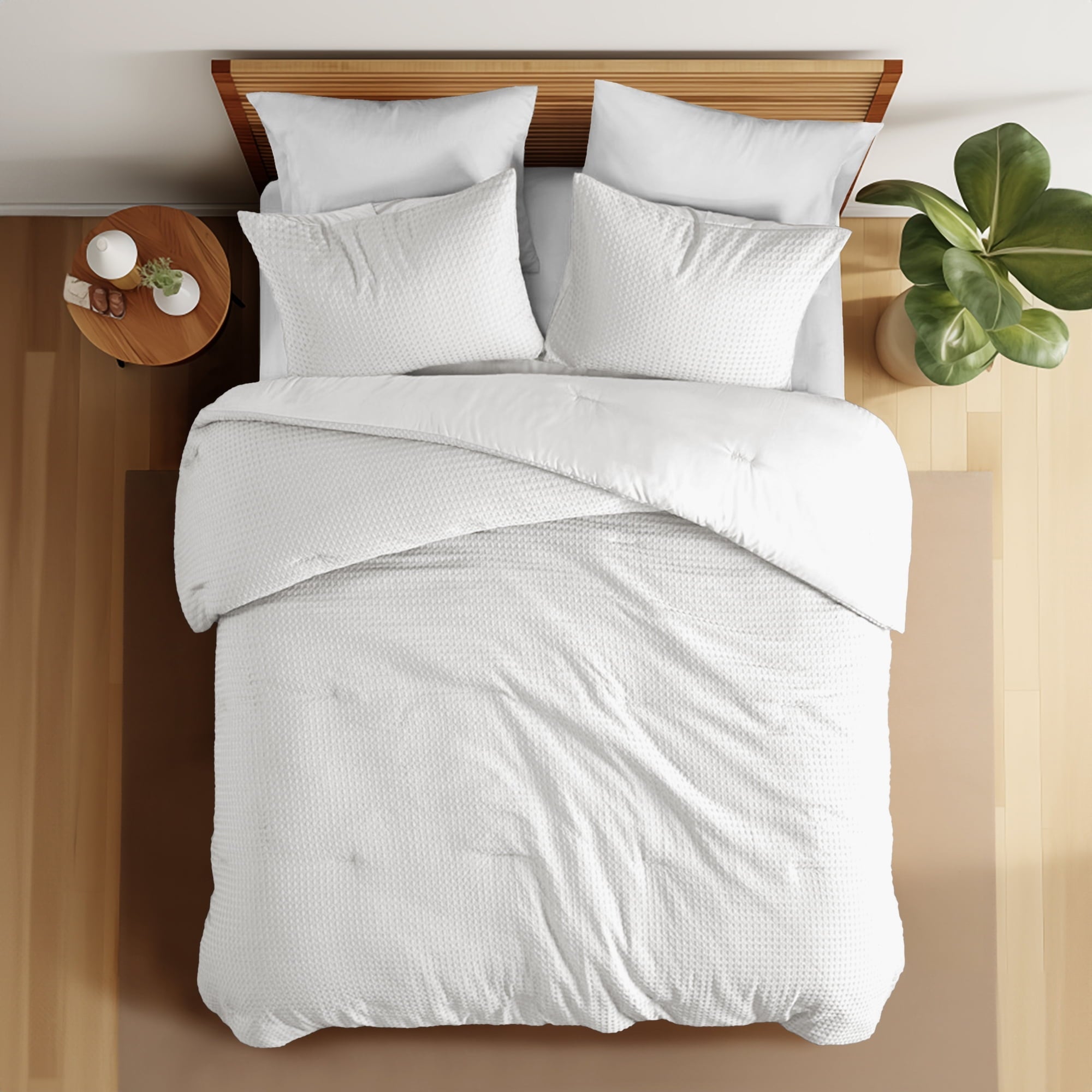 Fluffy Down Alternative Comforter Sets Twin/Twin-XL, 2 Piece Soft Bedding Sets, Off-White Comforter Bed Set with Pillow Shams - All-Season Down Alternative Comforter Insert Detail
