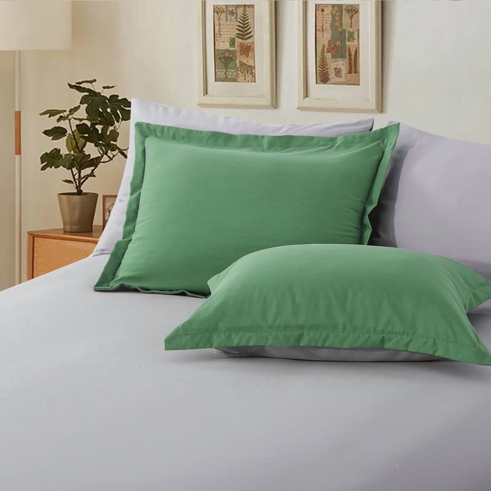 Fluffy Down Alternative Grass Green/Grey Queen Size Comforter Set,3-Pieces Reversible Comforter Set Soft and Lightweight,All Season Down Alte... - Cloud-Like Soft Lightweight Bed Comforter Detail