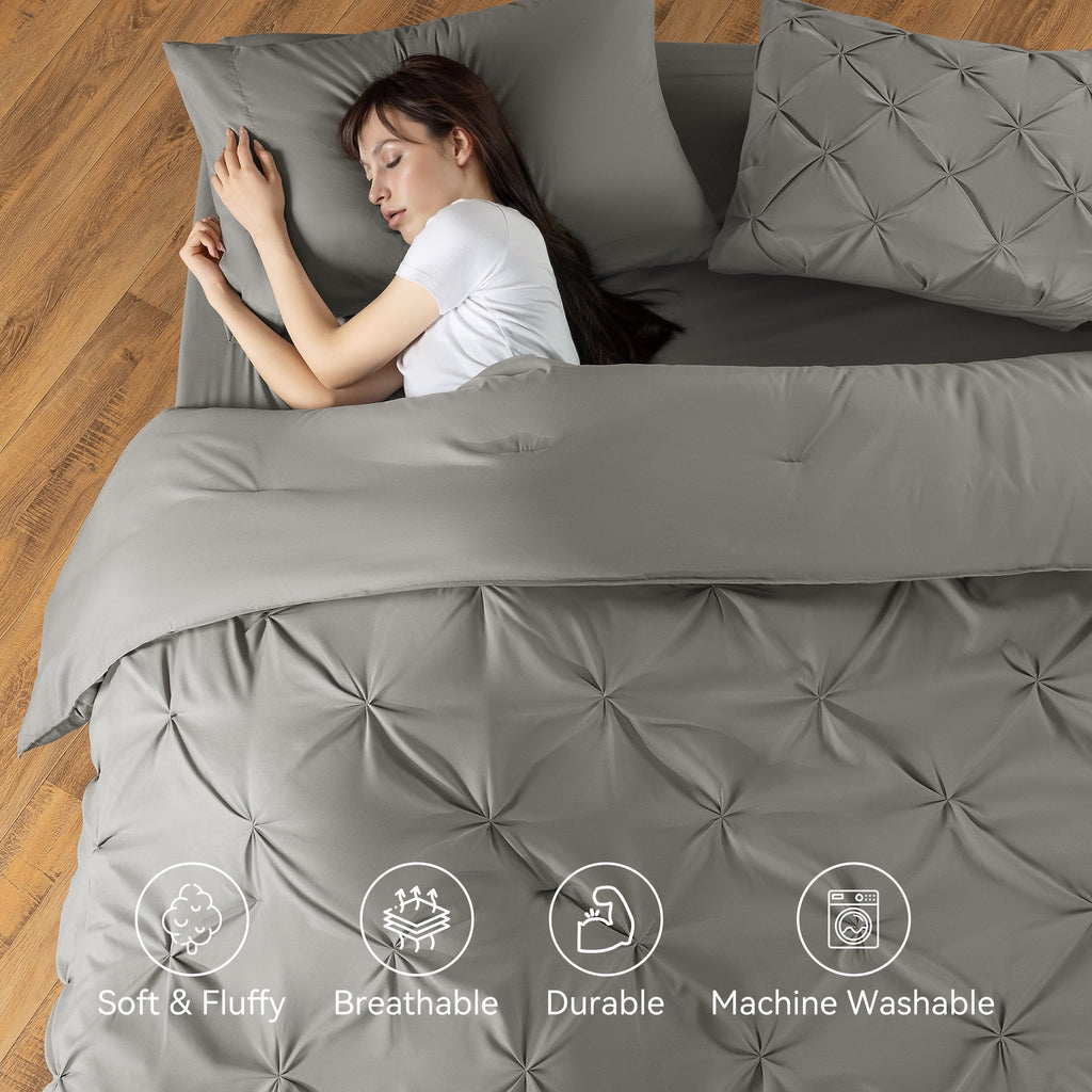 Fluffy Down Alternative Queen Comforter Set, 7 Pieces Bedding Sets for All Season, Bed in a Bag with Pleated Comforter - Flat Sheet & Fitted ... - All-Season Down Alternative Comforter Insert Detail