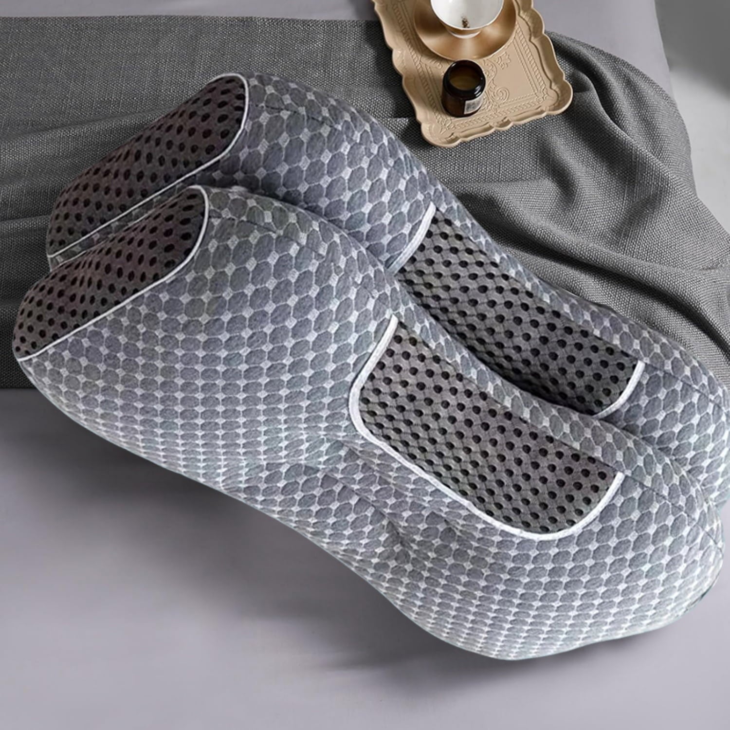 Hotel Collection 2-Piece Set - 24"x15" Gray Bed for Back, Side, Stomach Sleepers - Orthopedic Shredded Foam Bed Pillow Set Detail
