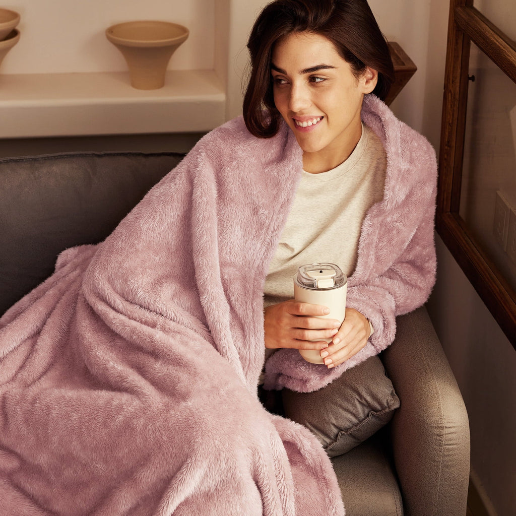 Reversible Sherpa Plush Fuzzy Large Fleece Throw Blanket (50" x 70", Dusty Pink)- Soft, Warm and Lightweight - Lightweight Plush Warm Blanket for All Seasons Detail