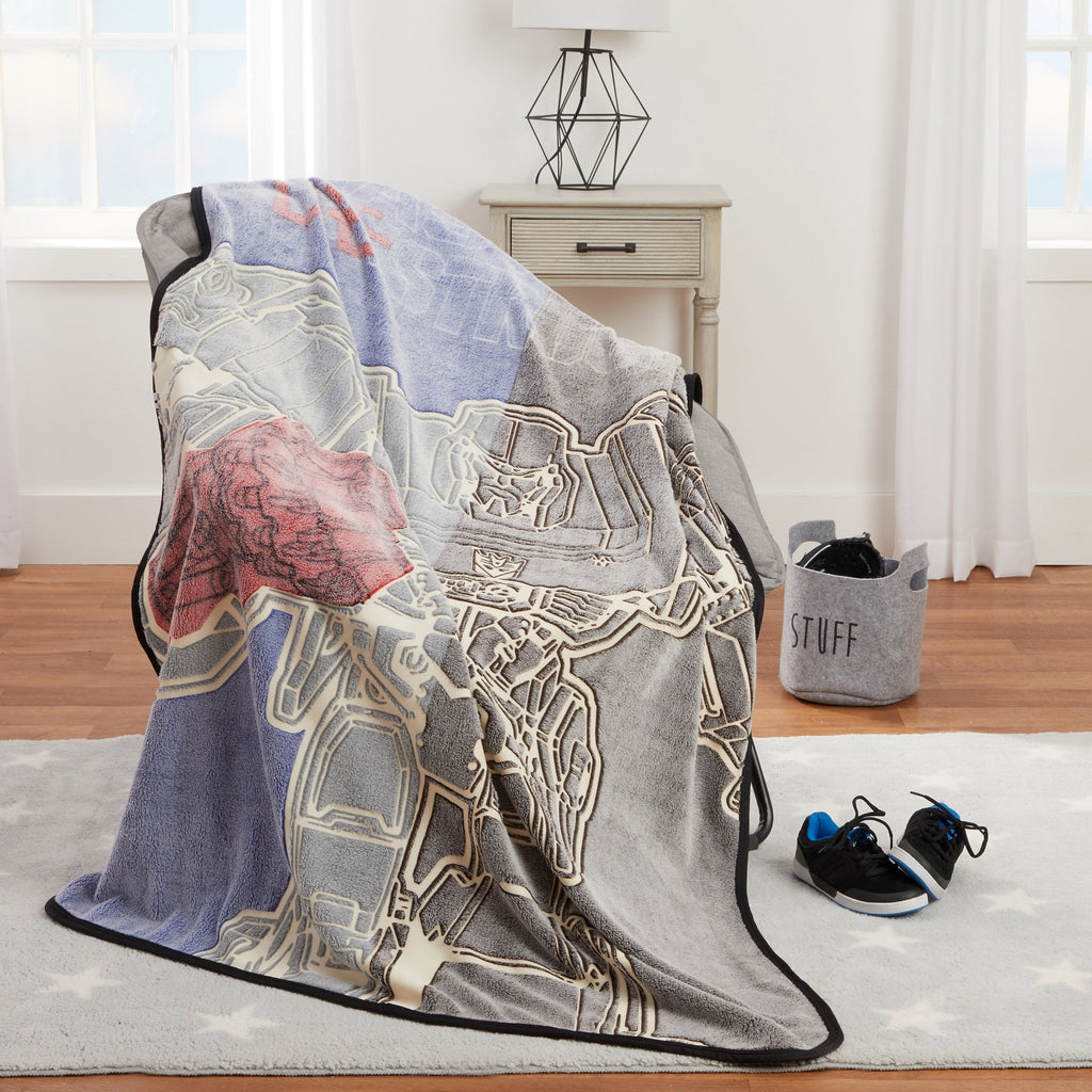 Cozy Fleece Kids Fleece Throw Blanket, 46x60, Glows-In-The-Dark - Super Soft Reversible Sherpa Flannel Blanket Detail