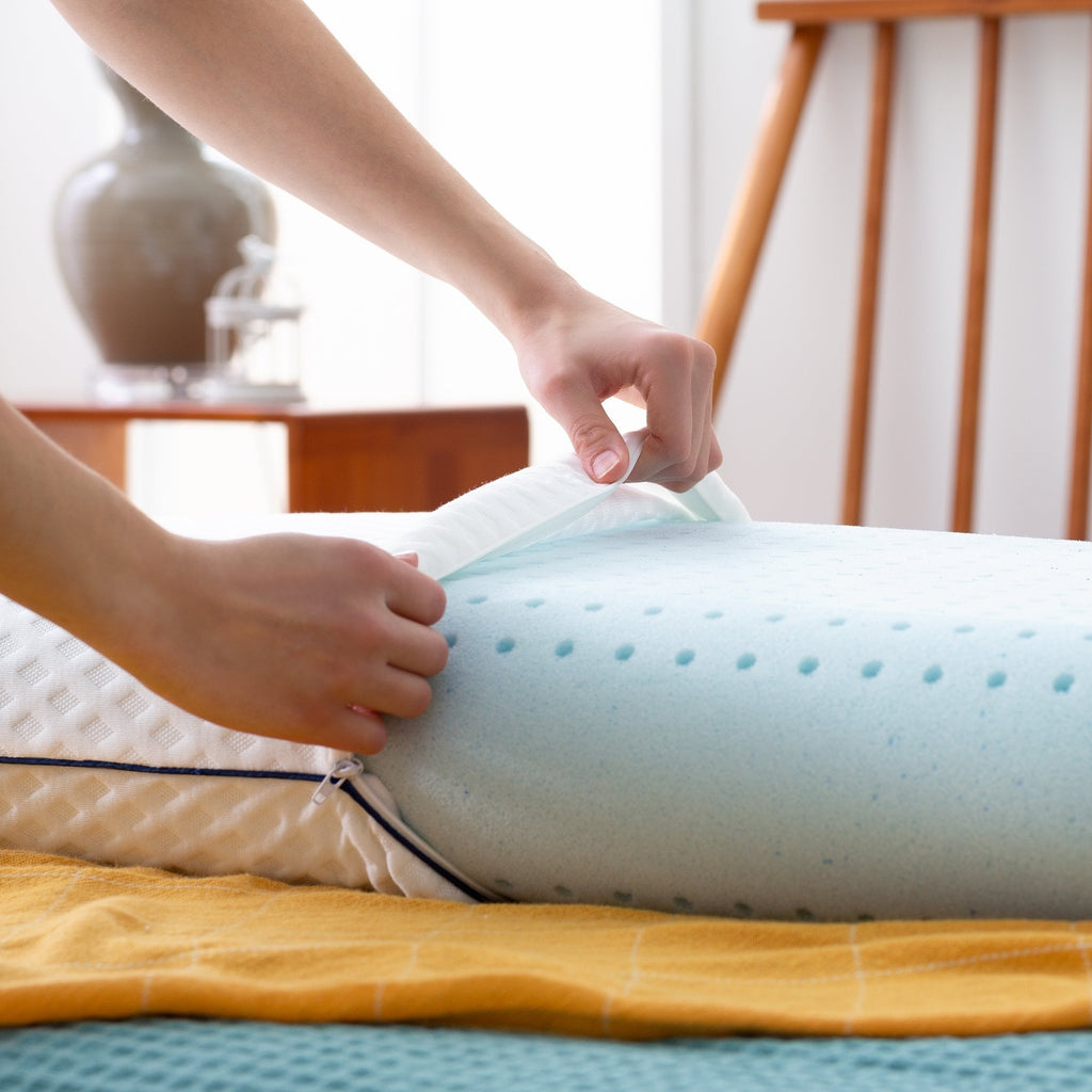 Fluffy Shredded Medium Feel Standard Size Ventilated Gel Memory Foam Bed Pillow with Washable Cover and Temperature Regulating Infusion - Decorative Throw Pillow Cushion for Sofa & Bed Detail