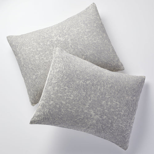 All-Season Better Homes & Garden Grey Chenille 3-Piece Comforter Set, Full/Queen, All Ages - All-Season Down Alternative Comforter Insert Detail