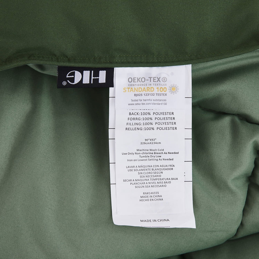 Fluffy Down Alternative Light Weight Down Alternative Comforter Set, Queen, Green, Reversible - Cloud-Like Soft Lightweight Bed Comforter Detail