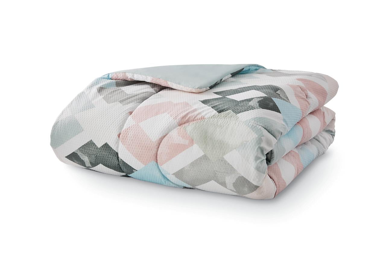 Heavyweight Warmth Reversible Marble Diamond 8-Piece Bed in a Bag Bedding Set, Twin/Twin XL - All-Season Down Alternative Comforter Insert Detail