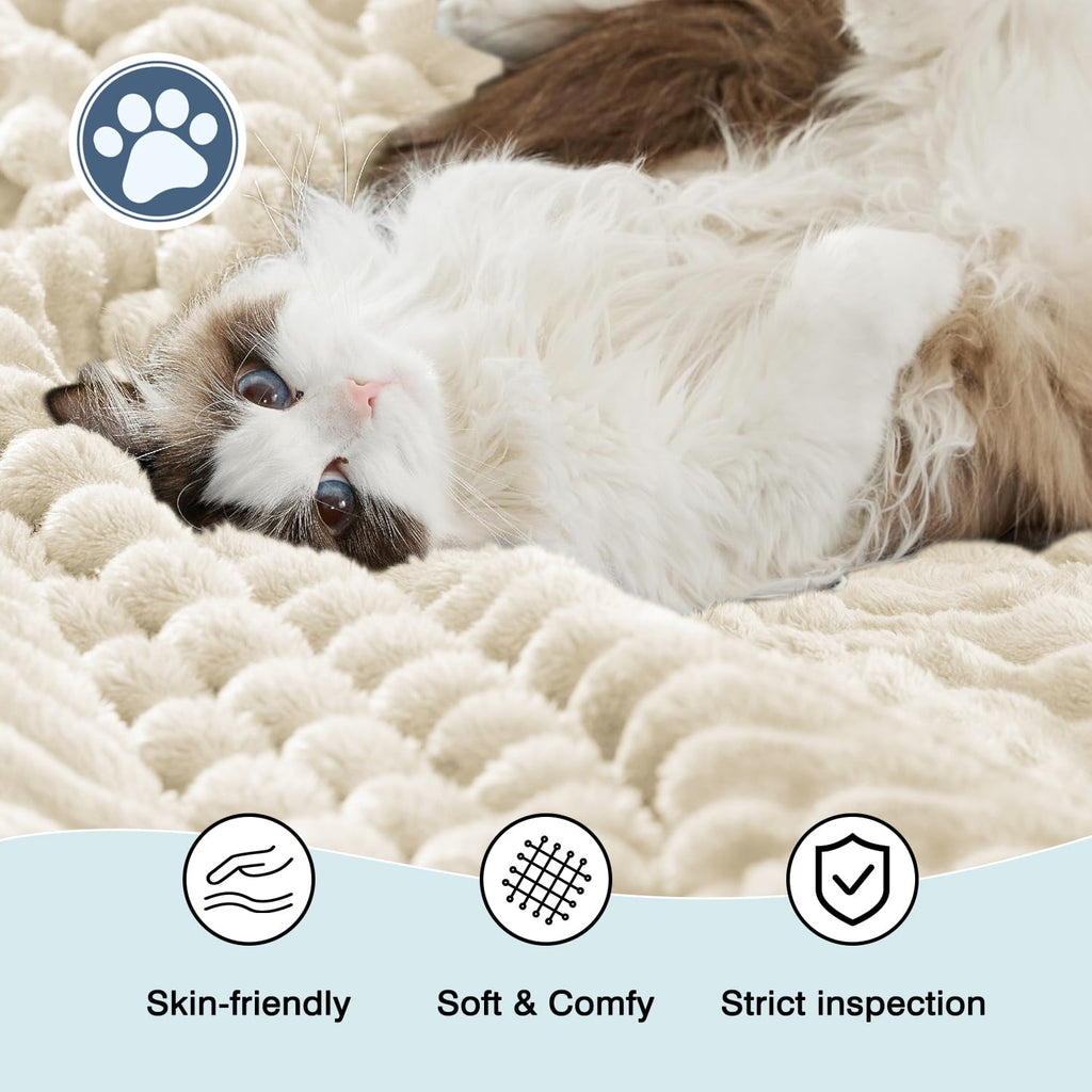 Super Soft Flannel Extra Soft with Strip, Plush Fuzzy Cozy Bed s and s for Couch,Bed,Sofa,Lightweight and Versatile s for Office Bedroom... - Lightweight Plush Warm Blanket for All Seasons Detail