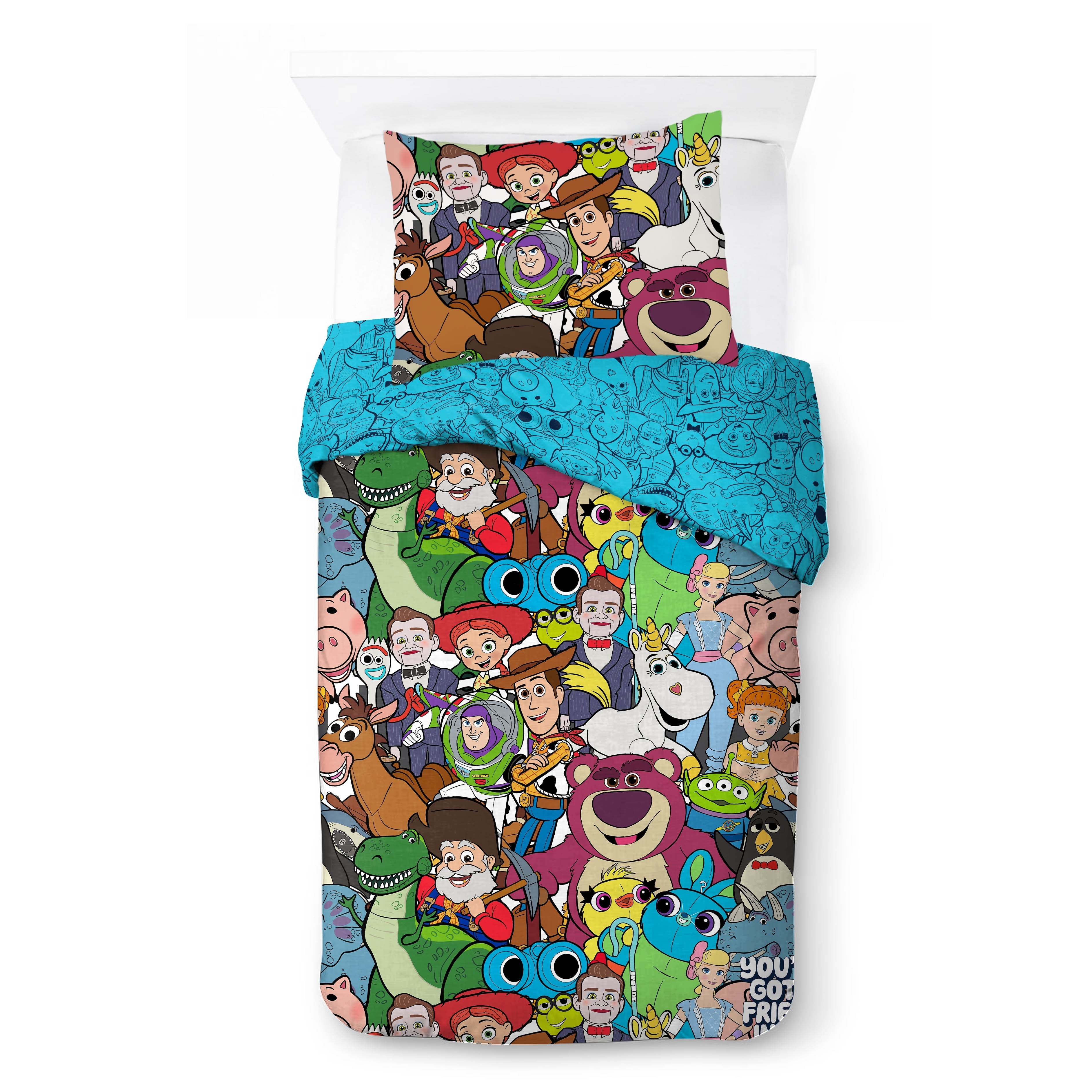 Heavyweight Warmth You've Got a Friend Reversible Comforter and Pillowcase Set, Twin/Full, Kids Bedding - Hypoallergenic Ultra-Fluffy Quilt for Winter Detail