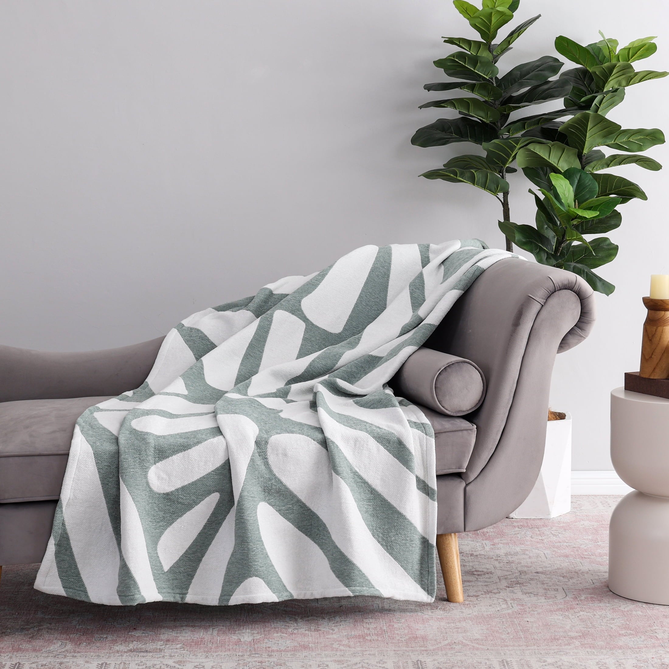 Cozy Fleece Chenille Jacquard Soft Throw Blanket, Soft Sea - Luxury Knitted Decorative Throw Blanket with Fringes Detail