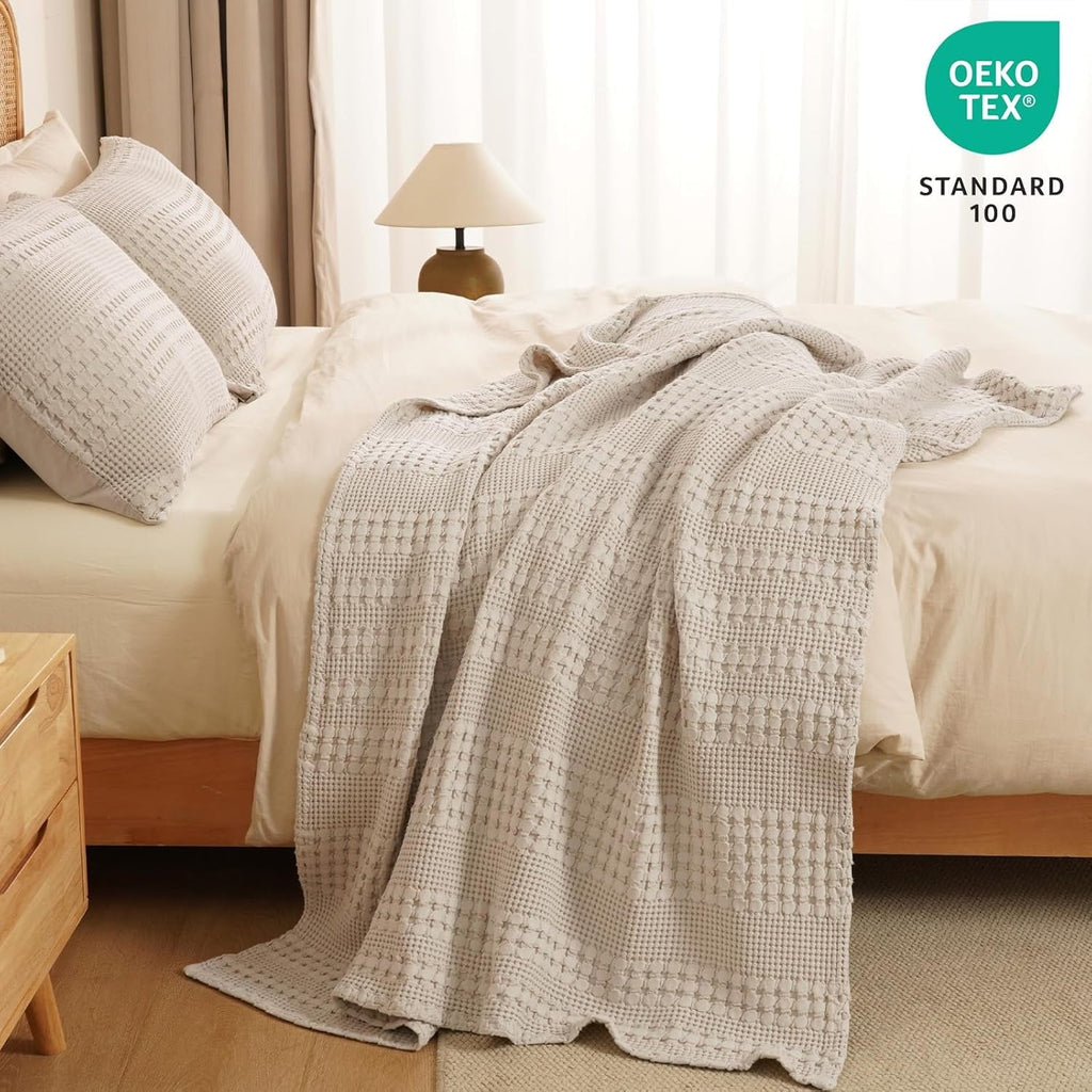 Lightweight Warm 100% Cotton Waffle Weave Blanket, Lightweight Throw Washed Blanket for Bed Sofa Home Decor, Oatmeal, 50"x60" - Lightweight Plush Warm Blanket for All Seasons Detail