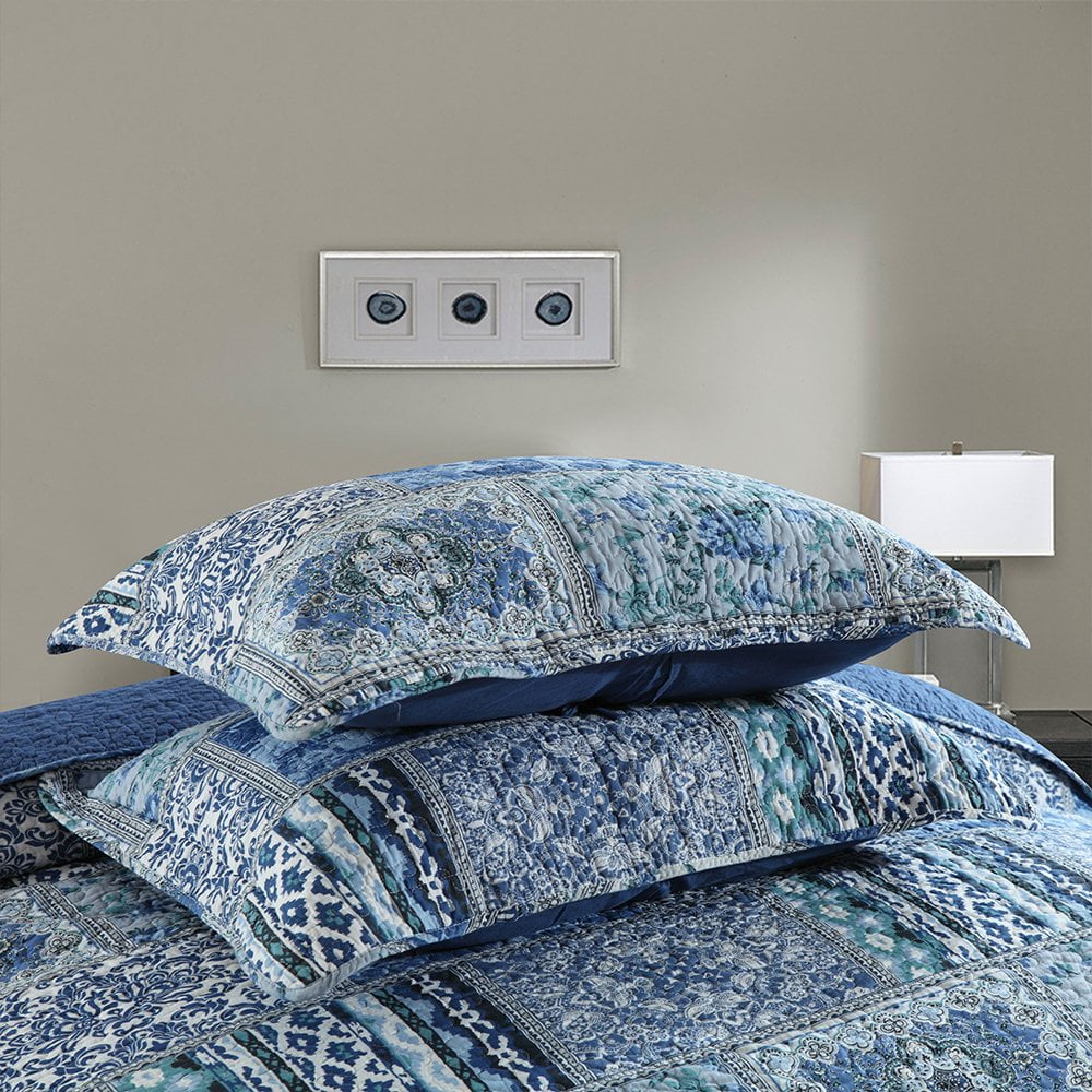All-Season Quilt Comforter Cotton Bedding Set With Shams, Vintage Blue, King - Luxurious Quilted Duvet Cover Set Detail