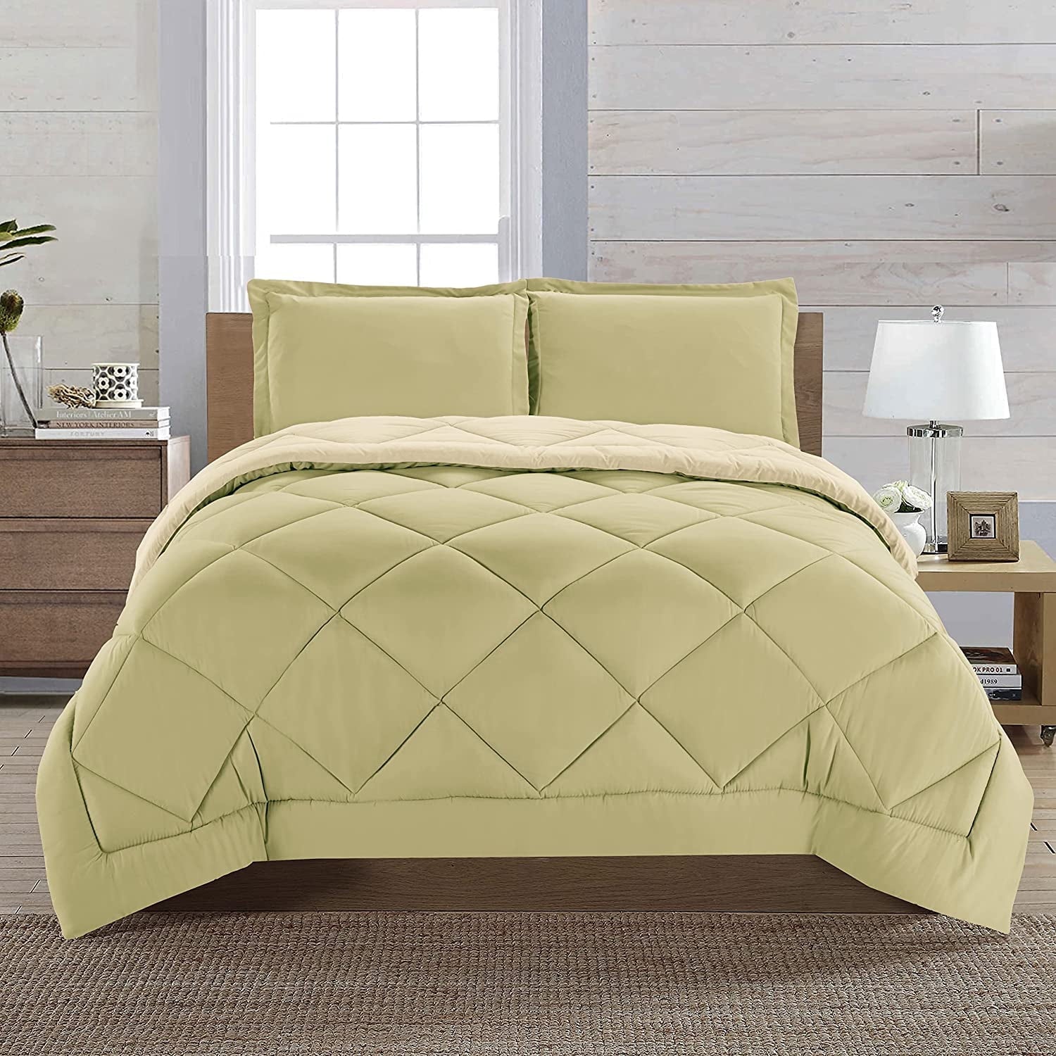 Heavyweight Warmth 3-Piece Comforter Set - Reversible, Box Stitched Down Alternative, King/California King, All Season Suitable, Sage/Cream - All-Season Down Alternative Comforter Insert Detail