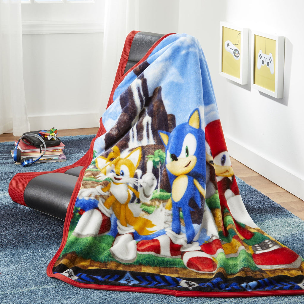 Reversible Sherpa Kids Silky Soft Plush Throw Blanket, 40" x 50" - Lightweight Plush Warm Blanket for All Seasons Detail