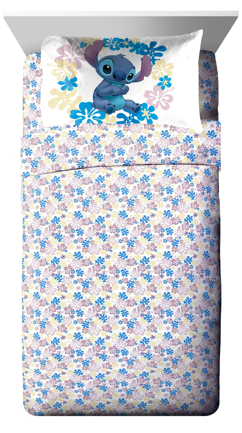 Hypoallergenic Cloud Lilo and Stitch Sweet Stitch 5 Piece Twin Size Kids Comforter Set with Sham - Super Soft Bed Set for Kids - Luxurious Quilted Duvet Cover Set Detail