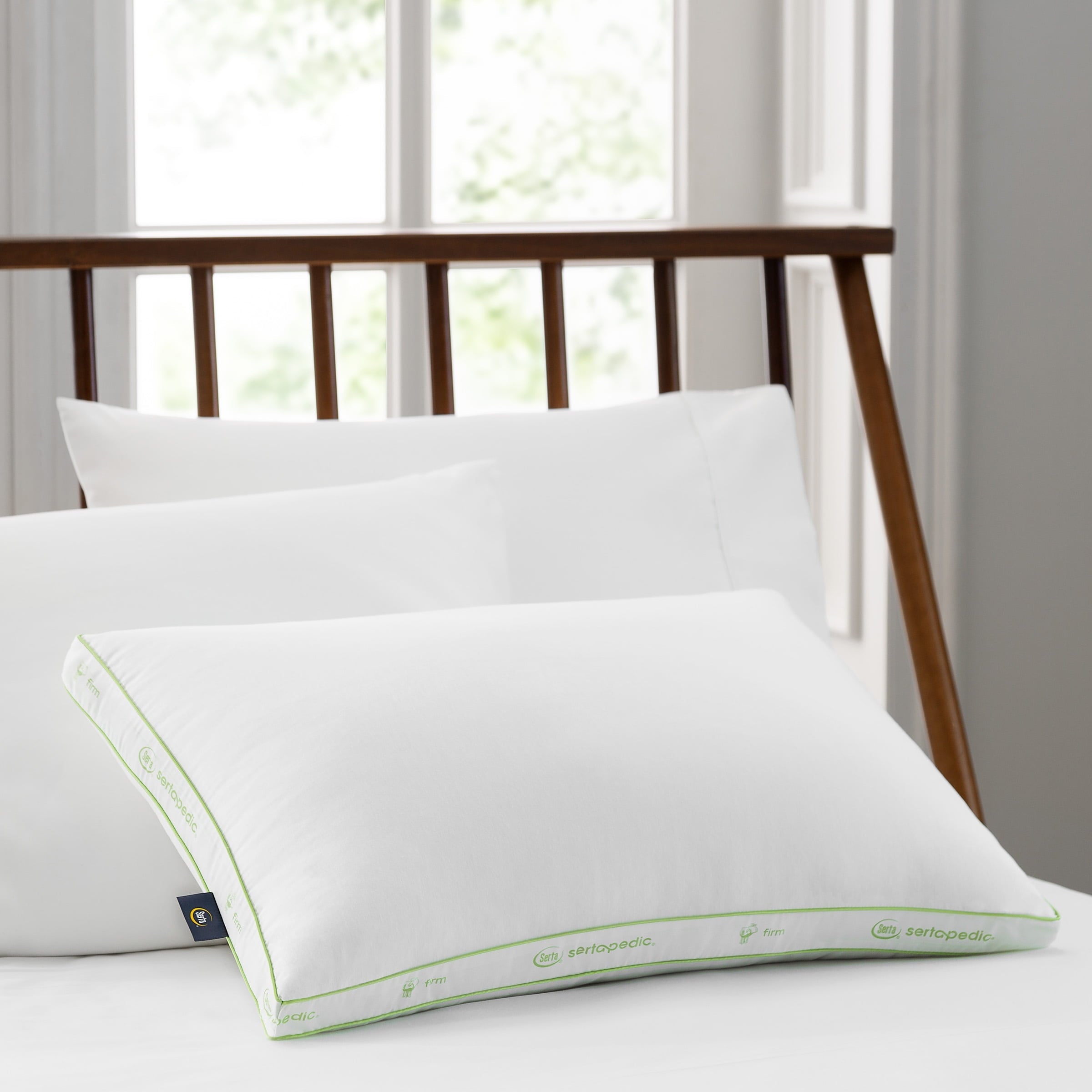 Fluffy Shredded Firm Bed Pillow, Standard/Queen, 2 Pack - Hotel Quality Plush Sleeping Pillows Detail