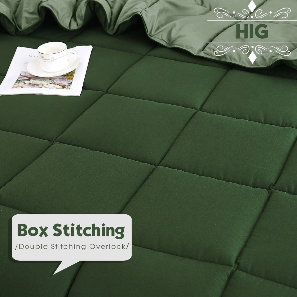 Fluffy Down Alternative Light Weight Down Alternative Comforter Set, Queen, Green, Reversible - Cloud-Like Soft Lightweight Bed Comforter Detail