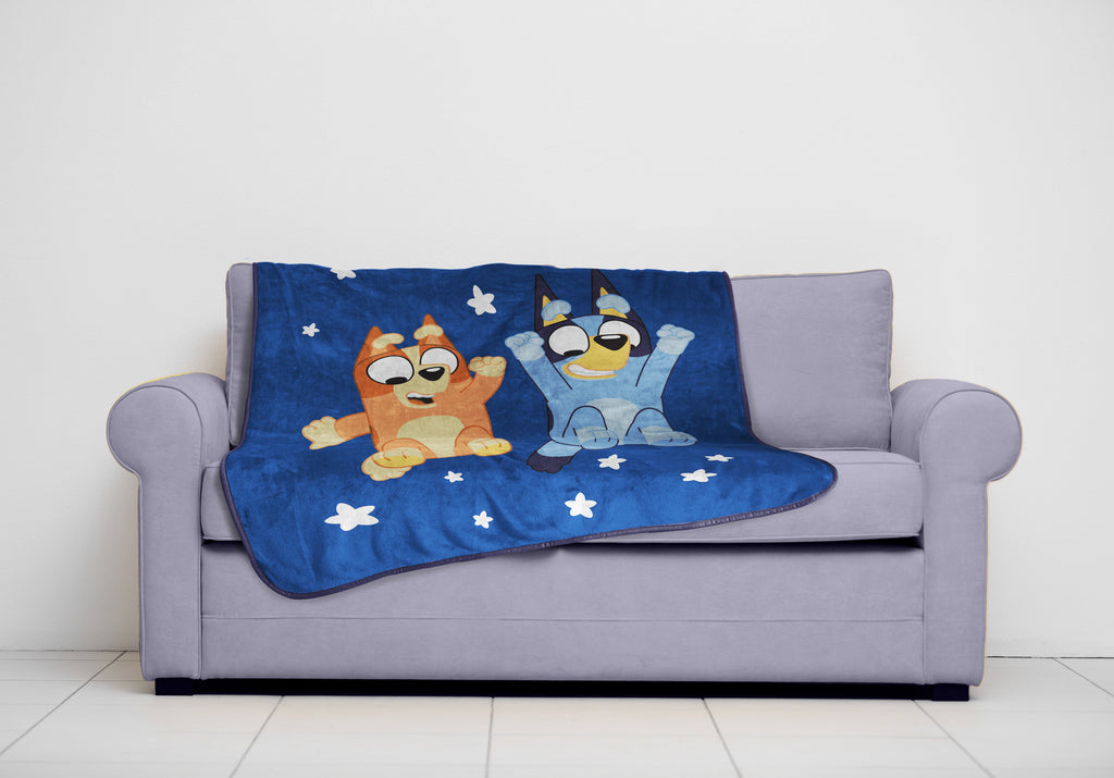 Lightweight Warm In The Dream Kids Throw Blanket, 46 x 60, Microfiber, Blue, BBC Studios Ages 1+ - Cozy Fleece Throw Blanket for Couch & Bed Detail