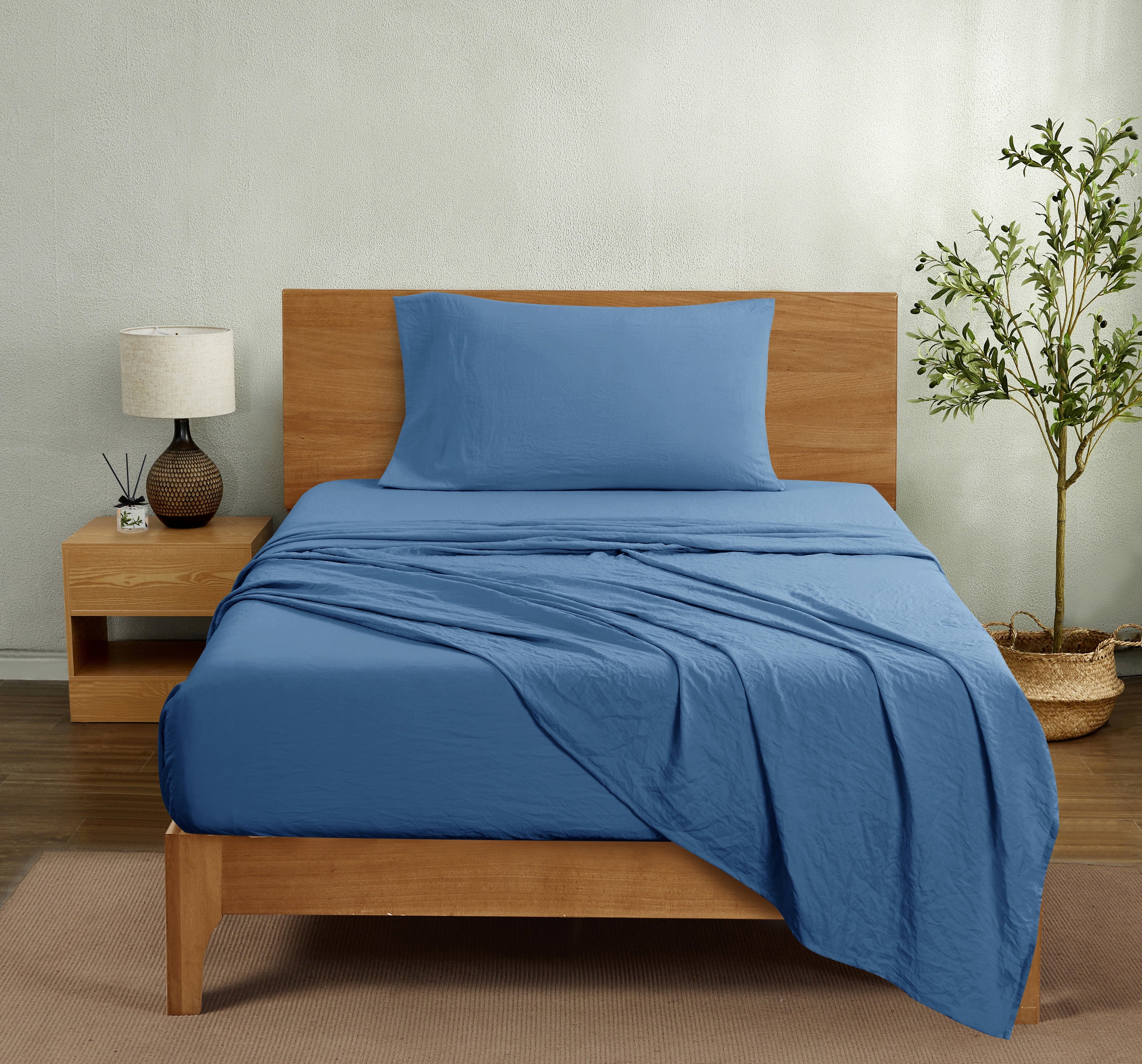 Cooling Sateen Ultra Soft Microfiber Bed Sheet Set, Twin-XL, Indigo, 3 Piece - Breathable Egyptian Cotton Flat & Fitted Sheets Detail