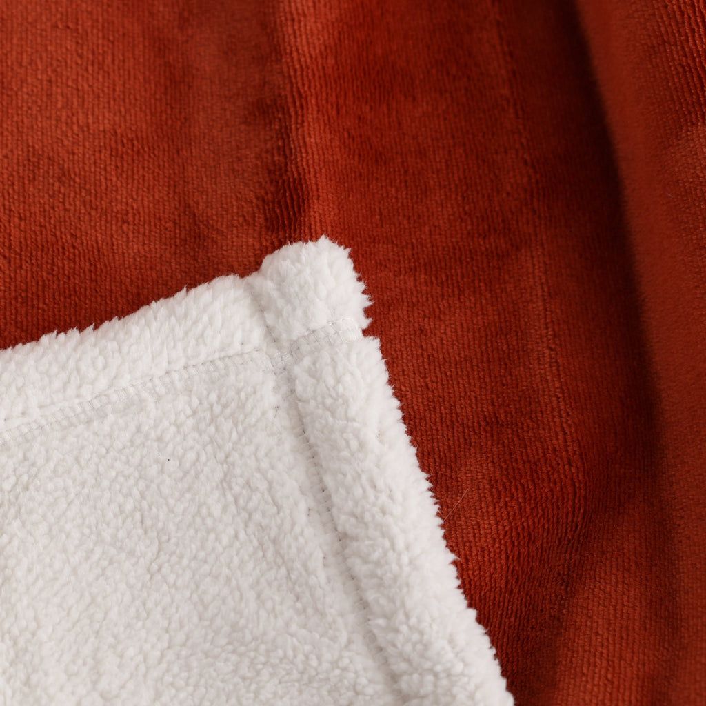 Lightweight Warm Reversible Printed Velvet Plush and Hampshire Faux Shearling Soft Throw Blanket, Standard Size, Auburn Sun - Cozy Fleece Throw Blanket for Couch & Bed Detail