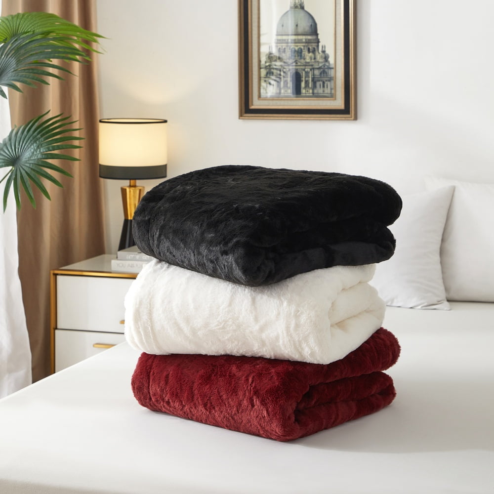Reversible Sherpa Cozy Faux Fur Super Soft luxury Blanket, Full/Queen, Luscious Merlot - Super Soft Reversible Sherpa Flannel Blanket Detail