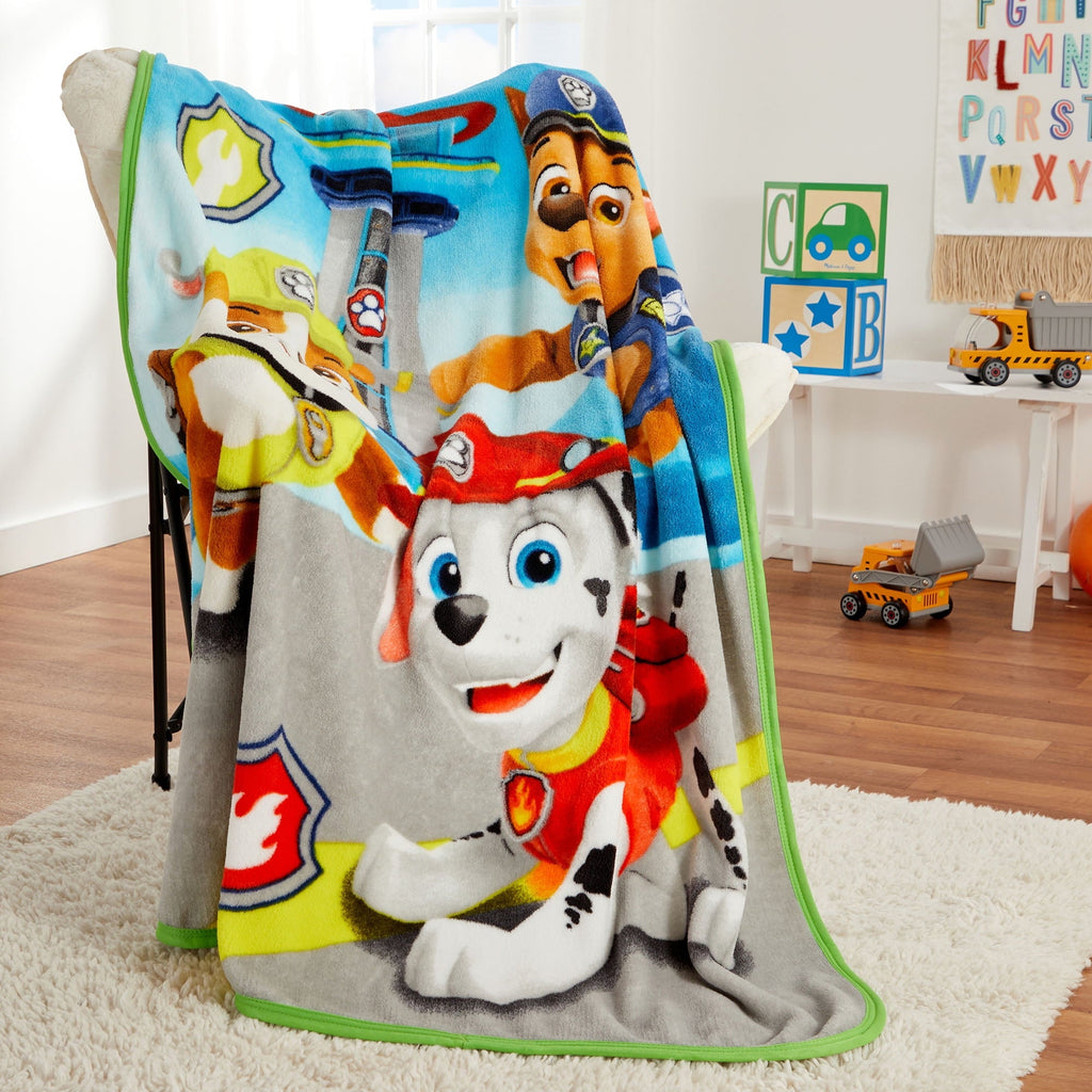 Super Soft Flannel Kids Coral Fleece Throw, 46 x60 - Super Soft Reversible Sherpa Flannel Blanket Detail