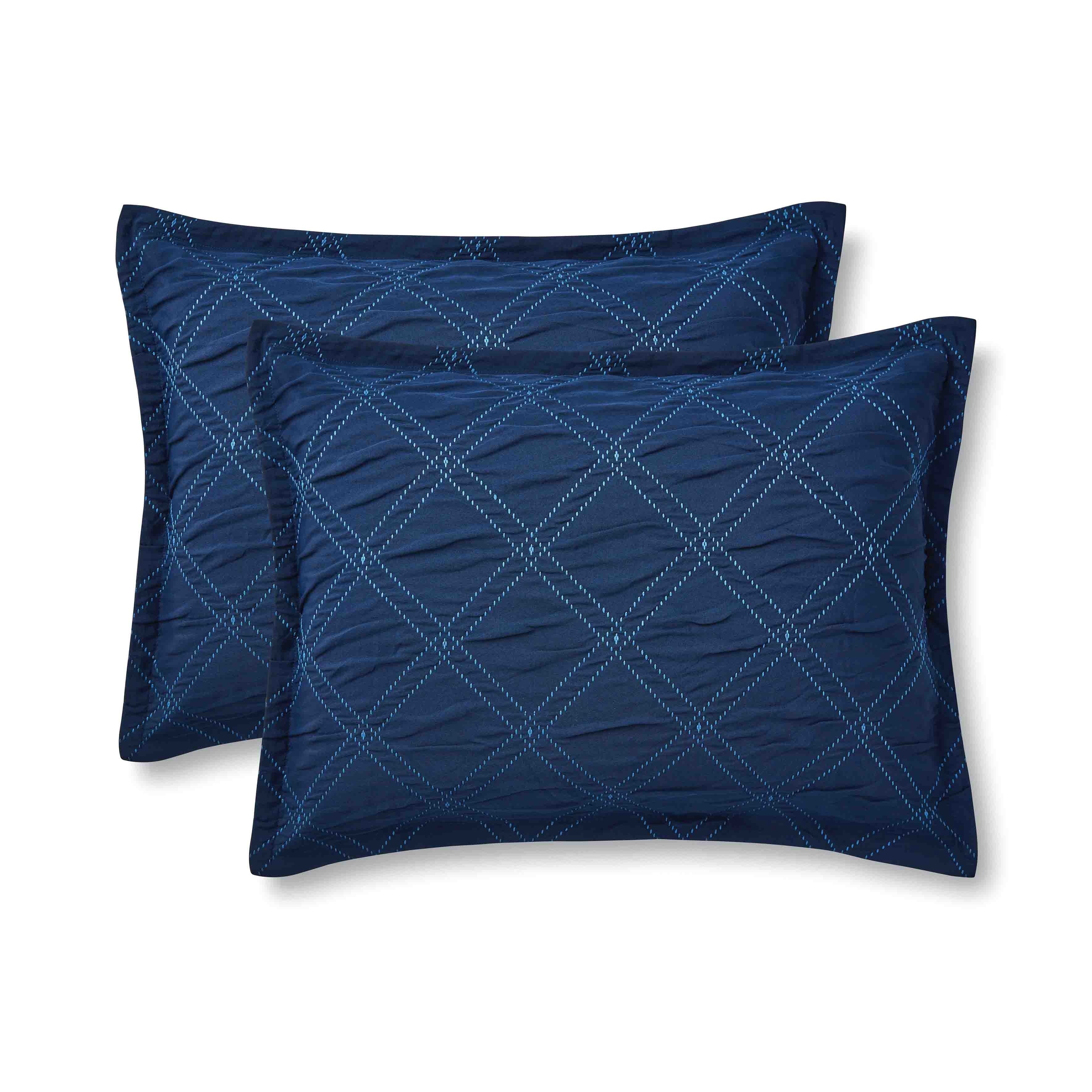 All-Season 5-Piece Reversible Comforter Set Navy Cross Stitch Bedding with Decor Pillow and Throw, Full/Queen - Hypoallergenic Ultra-Fluffy Quilt for Winter Detail