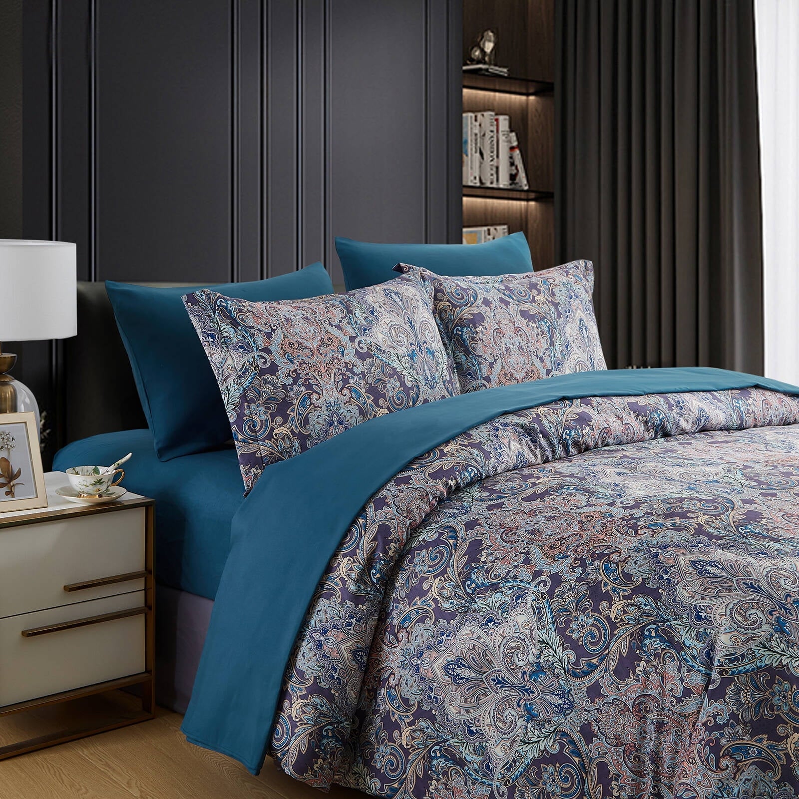 Heavyweight Warmth Boho Paisley Print Luxury Comforter Bed in a Bag Set Queen Size, Vintage Floral Medallions Microfiber Bedding Set - All-Season Down Alternative Comforter Insert Detail
