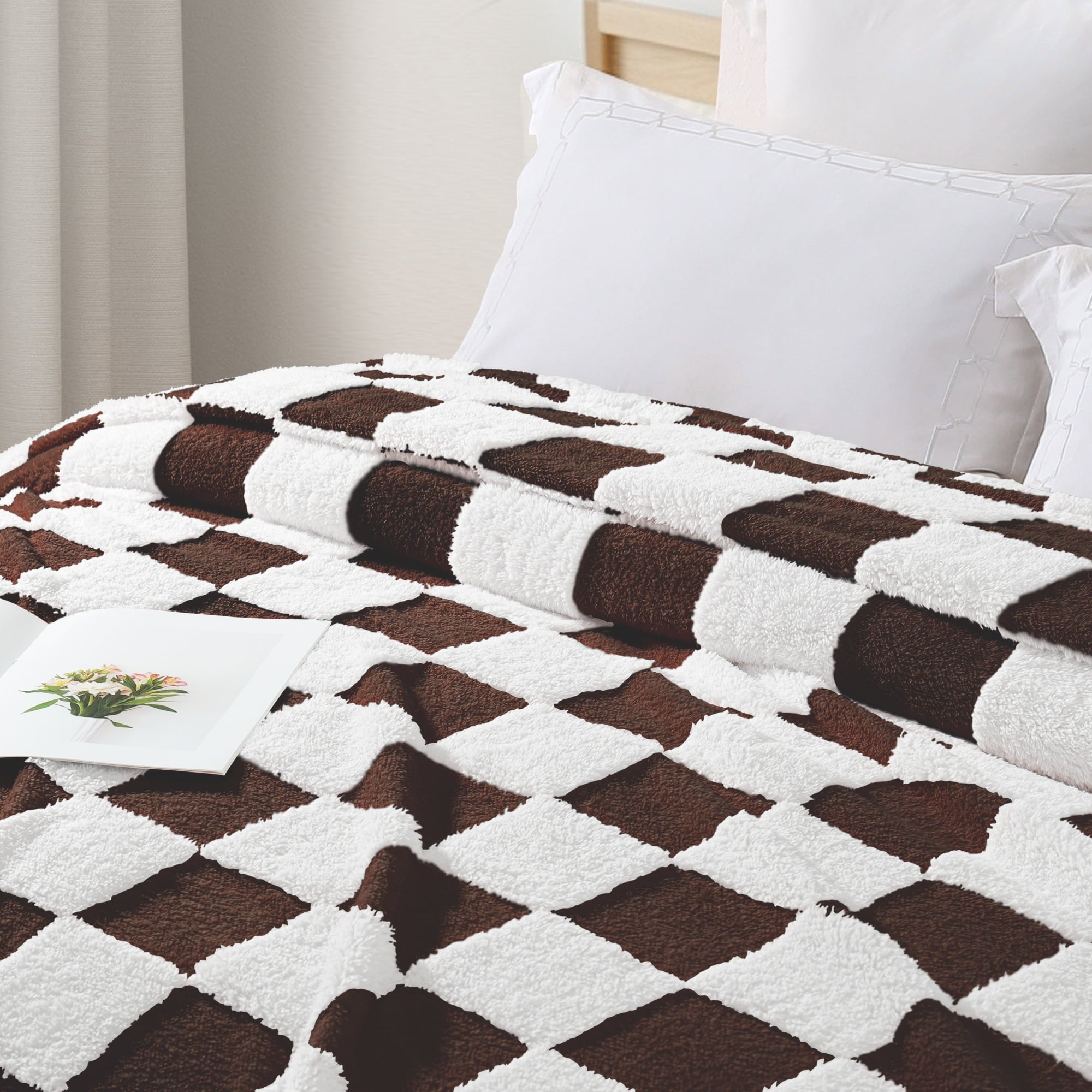 Decorative Knitted Checkered Throw Blanket, Super Soft and Warm Fluffy Fleece Blanket for Couch, Sofa, Bed, Cute Plaid Pattern, Coffee, ... - Luxury Knitted Decorative Throw Blanket with Fringes Detail