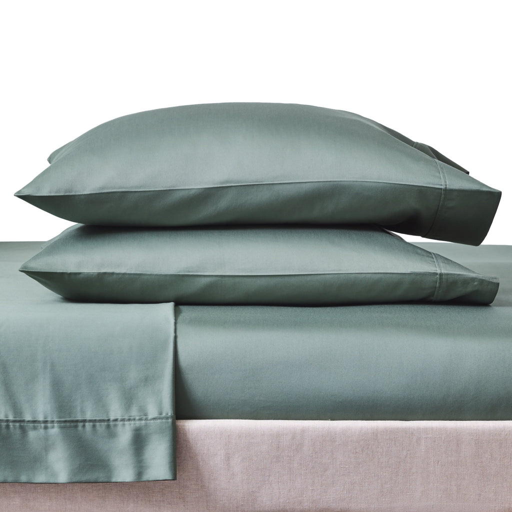 Breathable Luxury 4-Piece 300 Thread Count Green Ash Cotton Sateen Bed Sheet Set, Cali King - Breathable Egyptian Cotton Flat & Fitted Sheets Detail