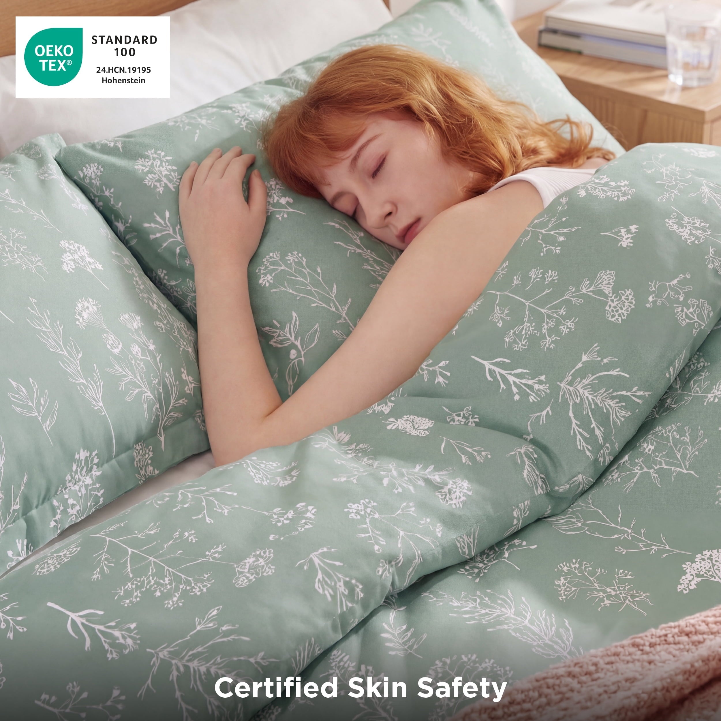 All-Season 3 Pieces Sage Green Queen Size Comforter Sets, Cute Flowers Botanical Lightweight Soft Bedding Set with 2 Pillow Shams - Luxurious Quilted Duvet Cover Set Detail