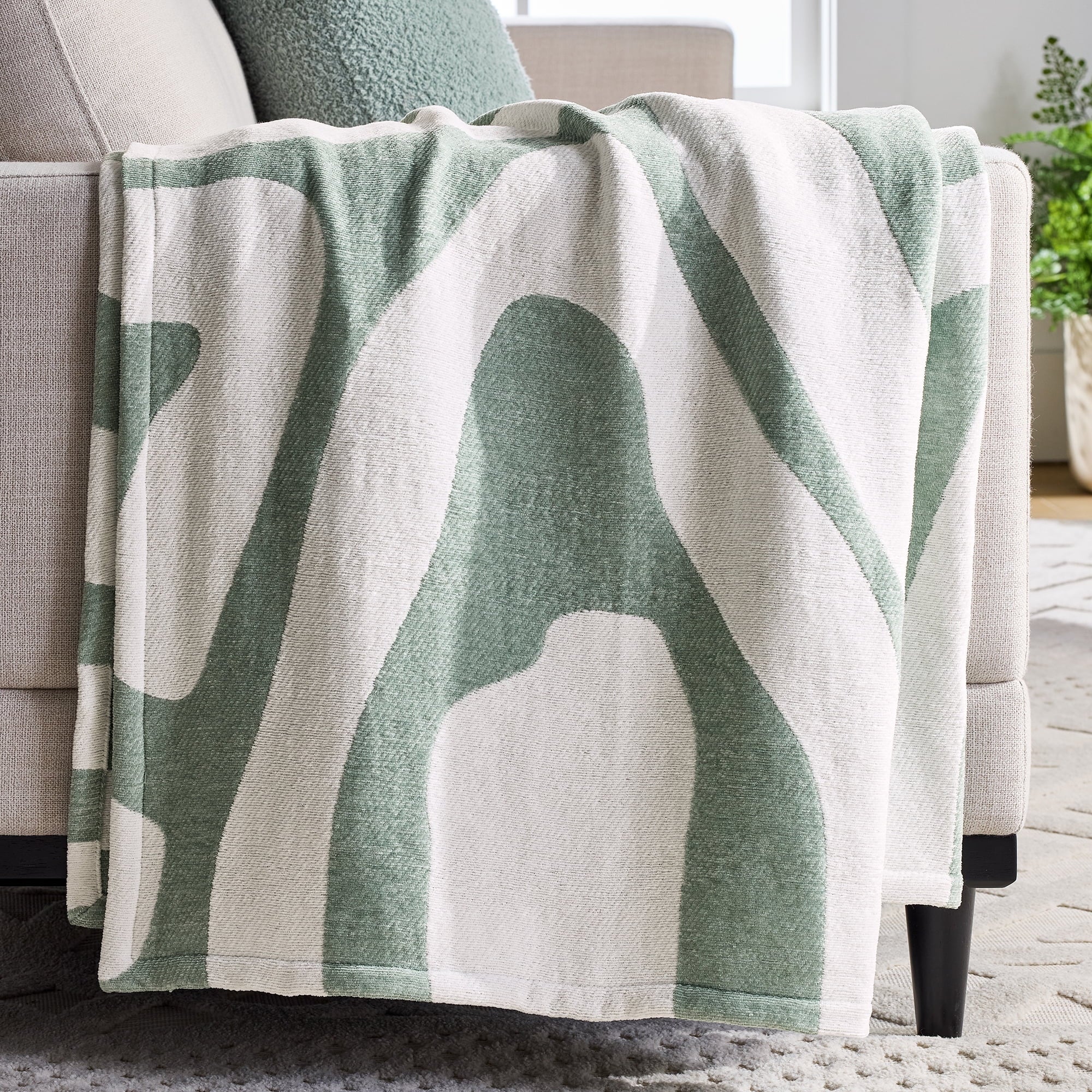 Cozy Fleece Chenille Jacquard Soft Throw Blanket, Soft Sea - Luxury Knitted Decorative Throw Blanket with Fringes - Default Title