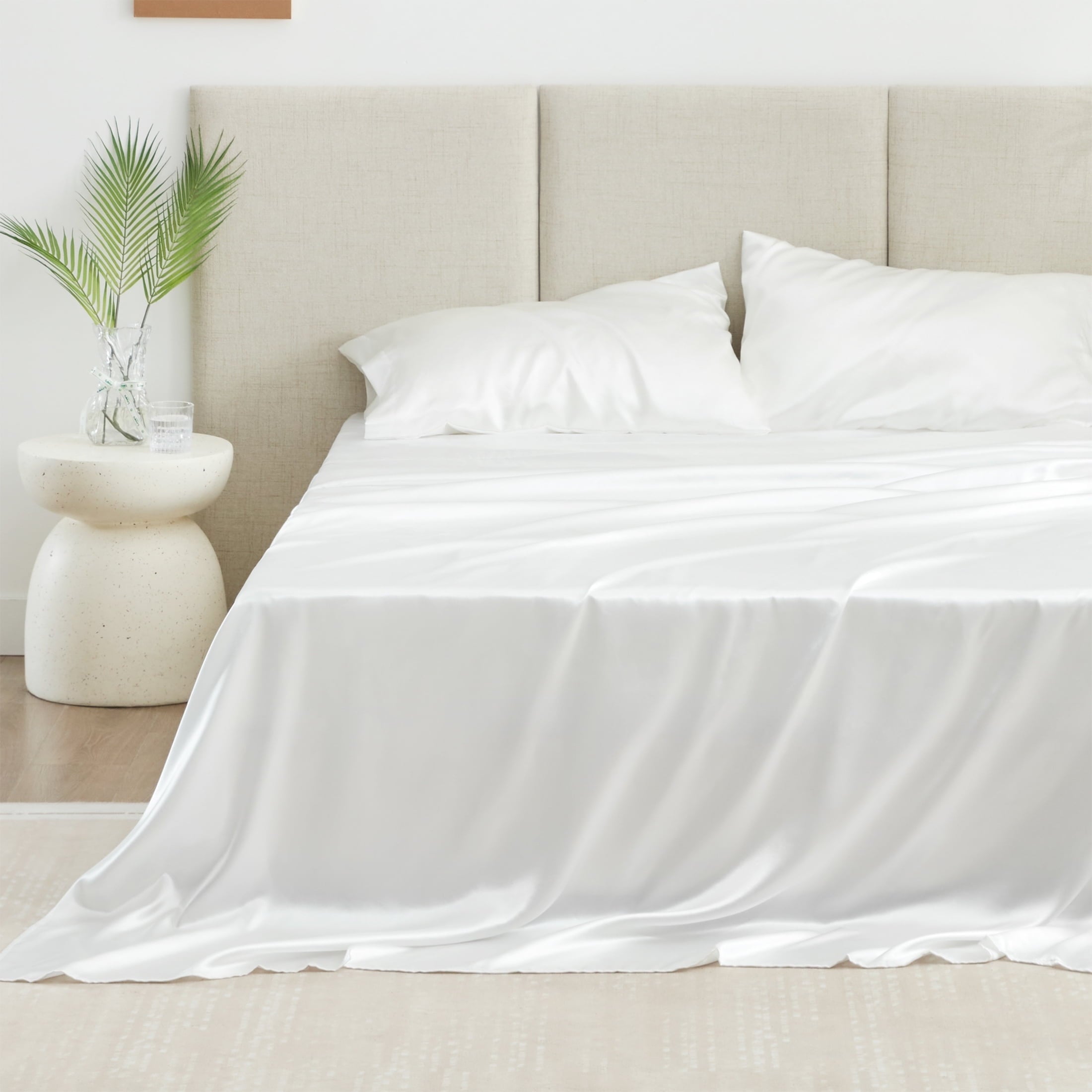 Wrinkle-Resistant Satin Sheets Full Sheet Set Deep Pocket Luxury Silky Bed Sheets for Hair and Skin 4 Pieces, White - Premium Ultra-Soft Pillowcase Pair for Sleeping - Default Title
