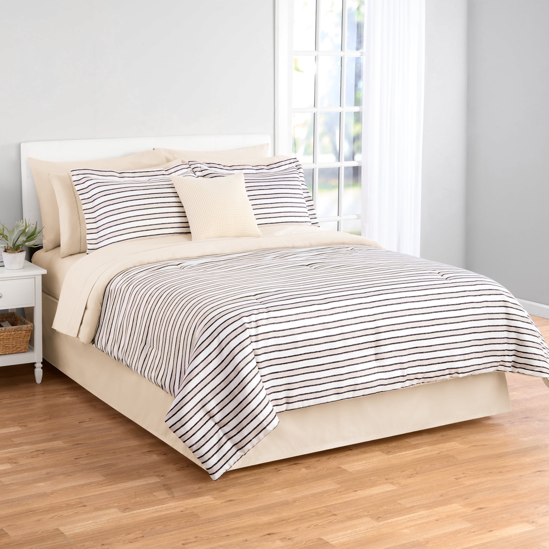 Fluffy Down Alternative Soft Touch Bed in a Bag 11-Piece Reversible Tan & Black Striped Comforter Set with Sheets, Queen - All-Season Down Alternative Comforter Insert - Default Title