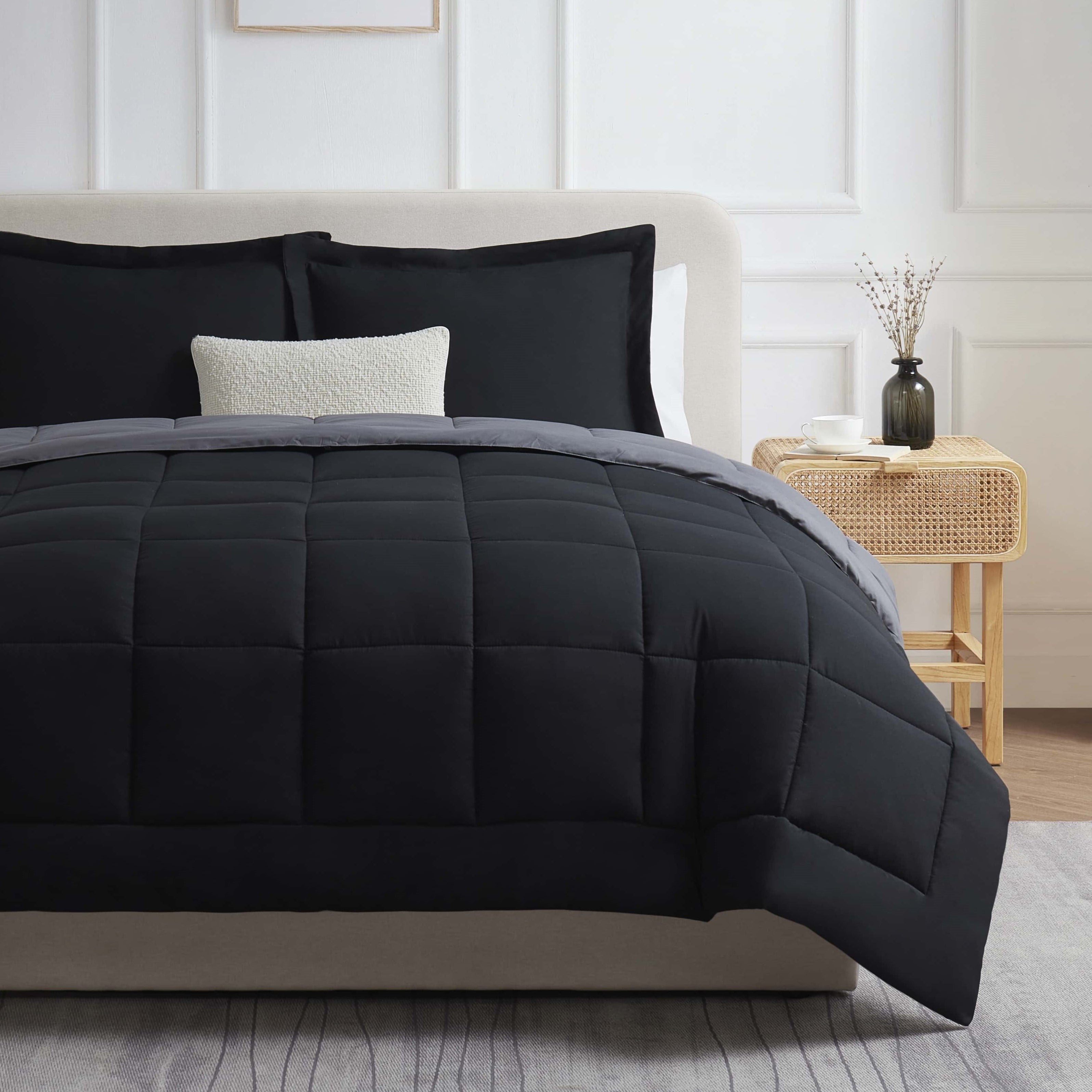 Fluffy Down Alternative Queen Comforter Set, 3 Piece Bed in a Bag, Reversible Down Alternative Bedding Set, Black & Gray - Cloud-Like Soft Lightweight Bed Comforter - Default Title