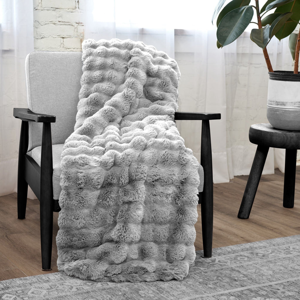 Super Soft Flannel Serenade Gray Textured Faux Fur Throw Blanket, 50 x 70 - Super Soft Reversible Sherpa Flannel Blanket - Default Title