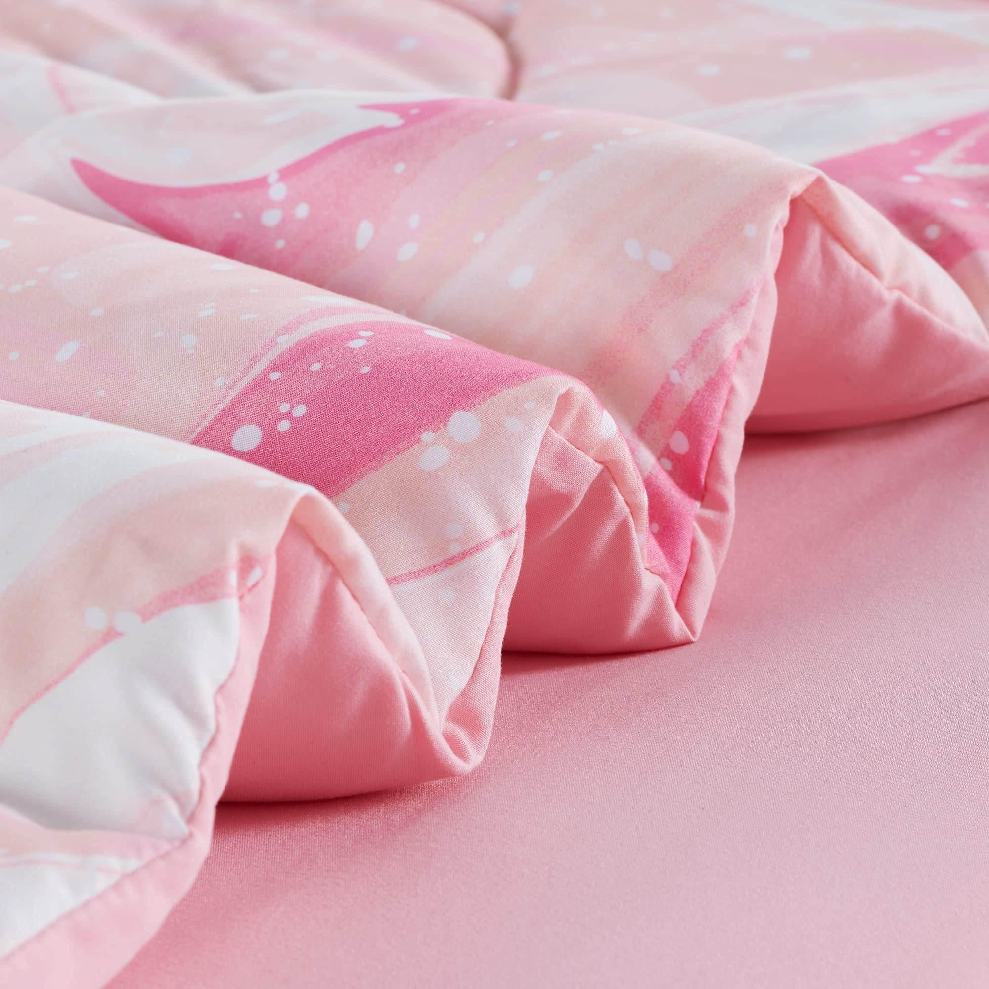 Luxurious Quilted Kids Twin Bedding Comforter Set - 5 Pieces Super Cute & Soft Bedding Sets & Collections with Comforter, Sheet, Pillow... - Hypoallergenic Ultra-Fluffy Quilt for Winter Detail