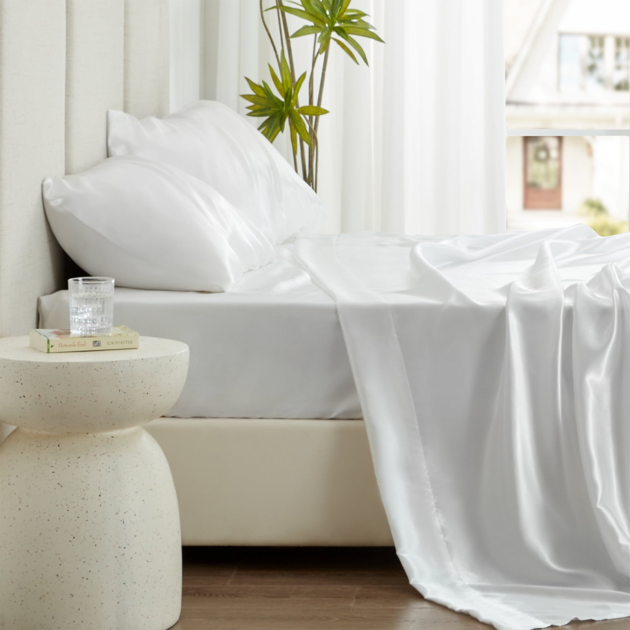 Wrinkle-Resistant Satin Sheets Full Sheet Set Deep Pocket Luxury Silky Bed Sheets for Hair and Skin 4 Pieces, White - Premium Ultra-Soft Pillowcase Pair for Sleeping Detail