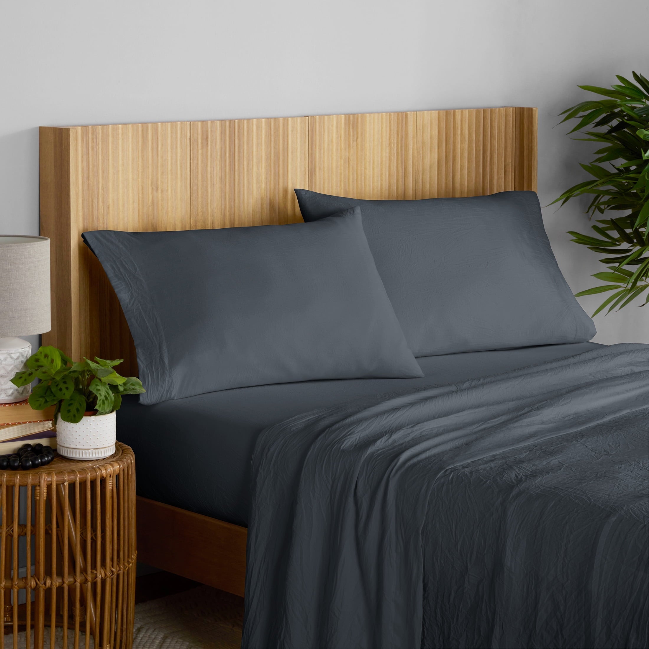 Ultra-Soft Microfiber Bed Sheet Set, Grey Stone, Full, 4 Pieces - Cooling Hotel Quality Bedding Sheets and Pillowcases Detail
