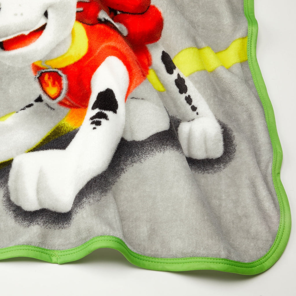 Super Soft Flannel Kids Coral Fleece Throw, 46 x60 - Super Soft Reversible Sherpa Flannel Blanket Detail