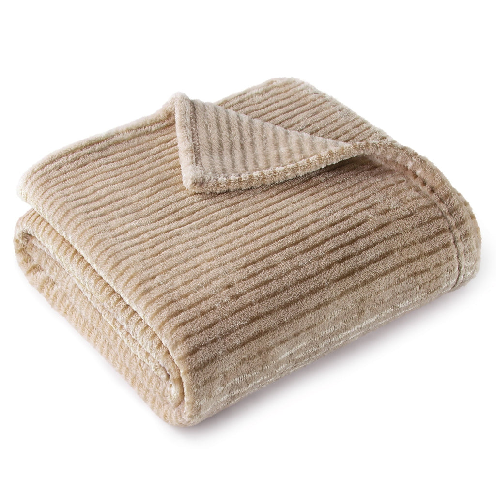Reversible Sherpa Soft Throw Blanket, 50"x60", Camel - Super Soft Reversible Sherpa Flannel Blanket Detail