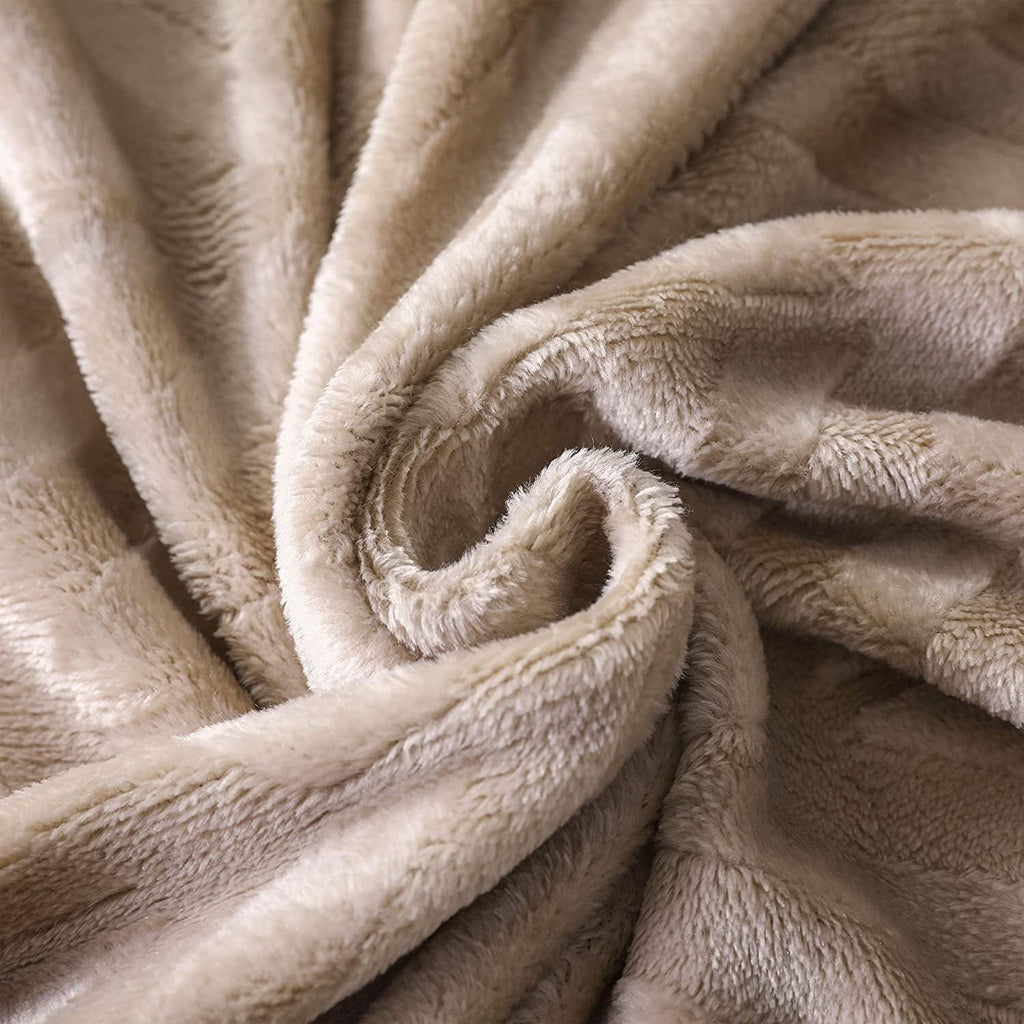 Super Soft Flannel Soft Flannel Fleece Lightweight 50"x60" Throw Blanket, Brushed Chevron Design Fluffy Plush Cozy Blanket for All Seaso... - Cozy Fleece Throw Blanket for Couch & Bed Detail