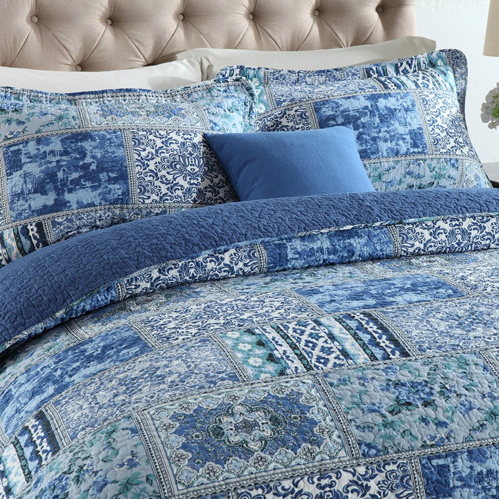 All-Season Quilt Comforter Cotton Bedding Set With Shams, Vintage Blue, King - Luxurious Quilted Duvet Cover Set Detail