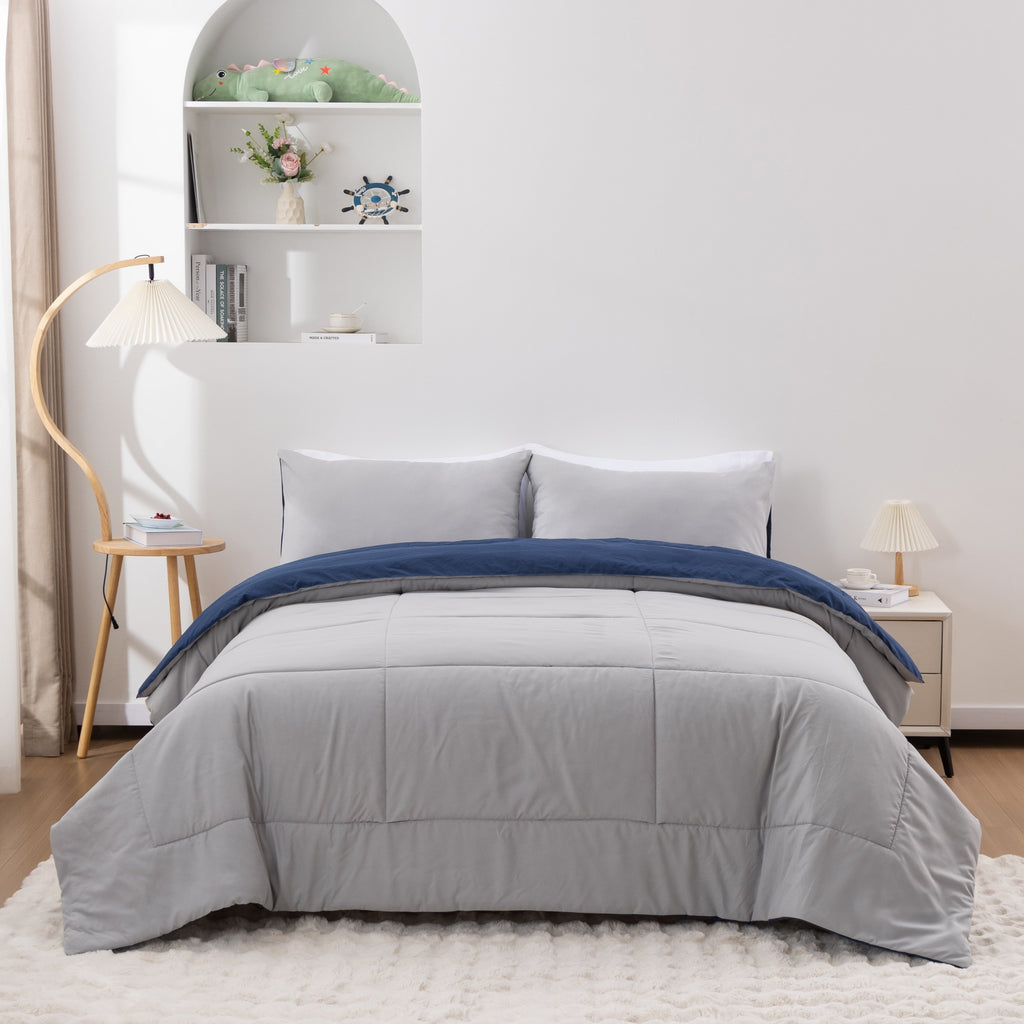 Fluffy Down Alternative Queen Comforter Set All Season Reversible Bed Set with 2 Pillow Cases 3 Pieces Bedding Sets Down Alternative Blue/Gra... - Luxurious Quilted Duvet Cover Set Detail